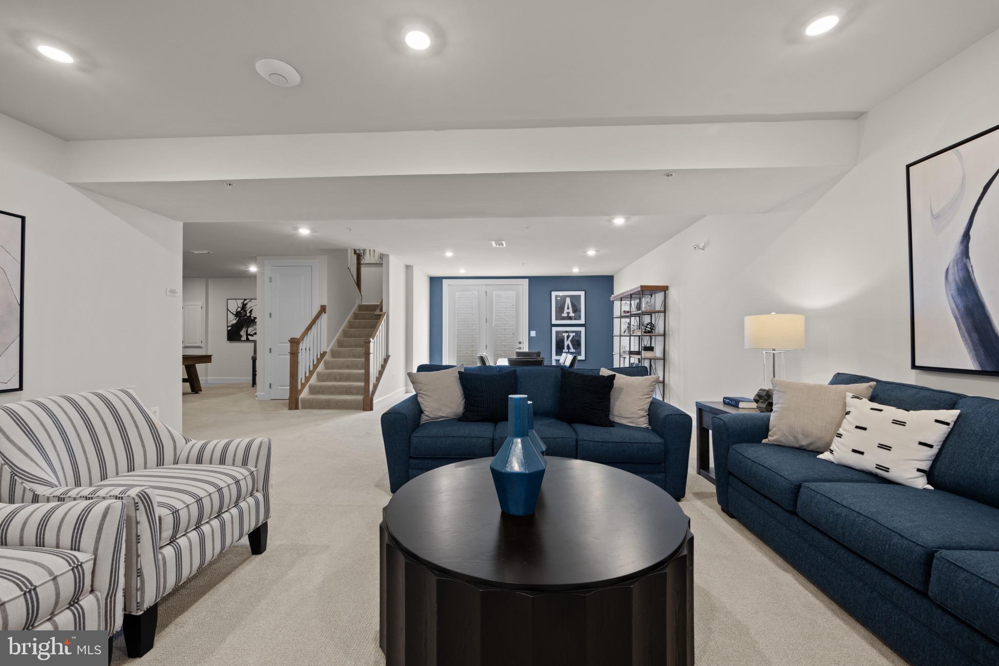 WESTMOUNT - Residential