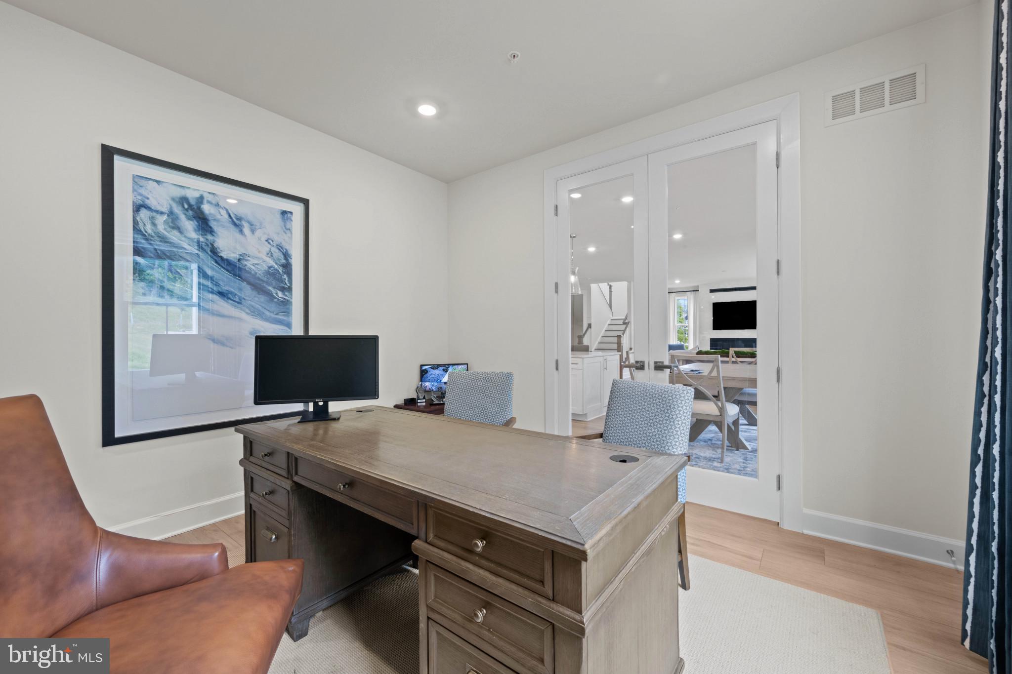 WESTMOUNT - Residential