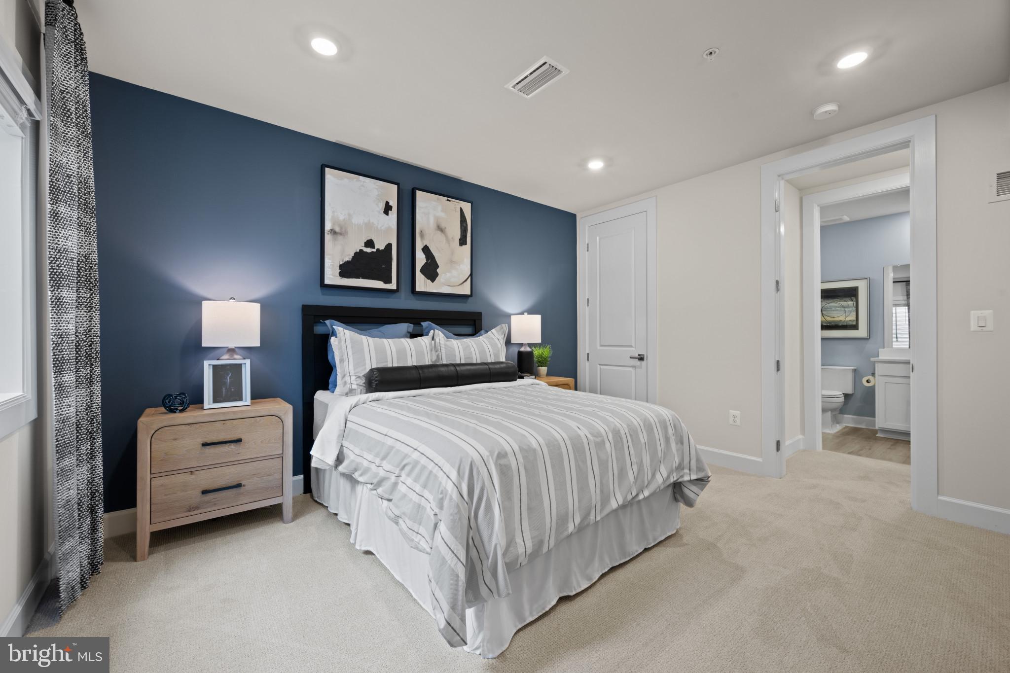 WESTMOUNT - Residential