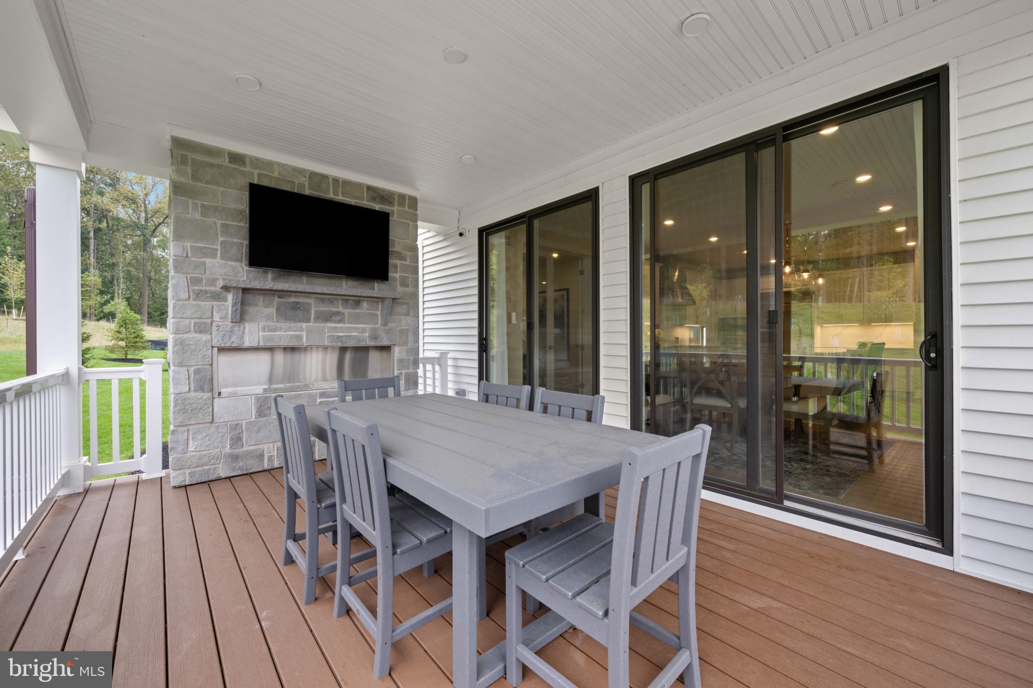 WESTMOUNT - Residential