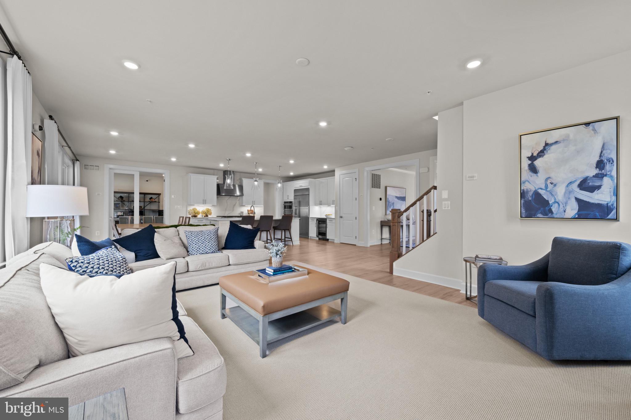 WESTMOUNT - Residential