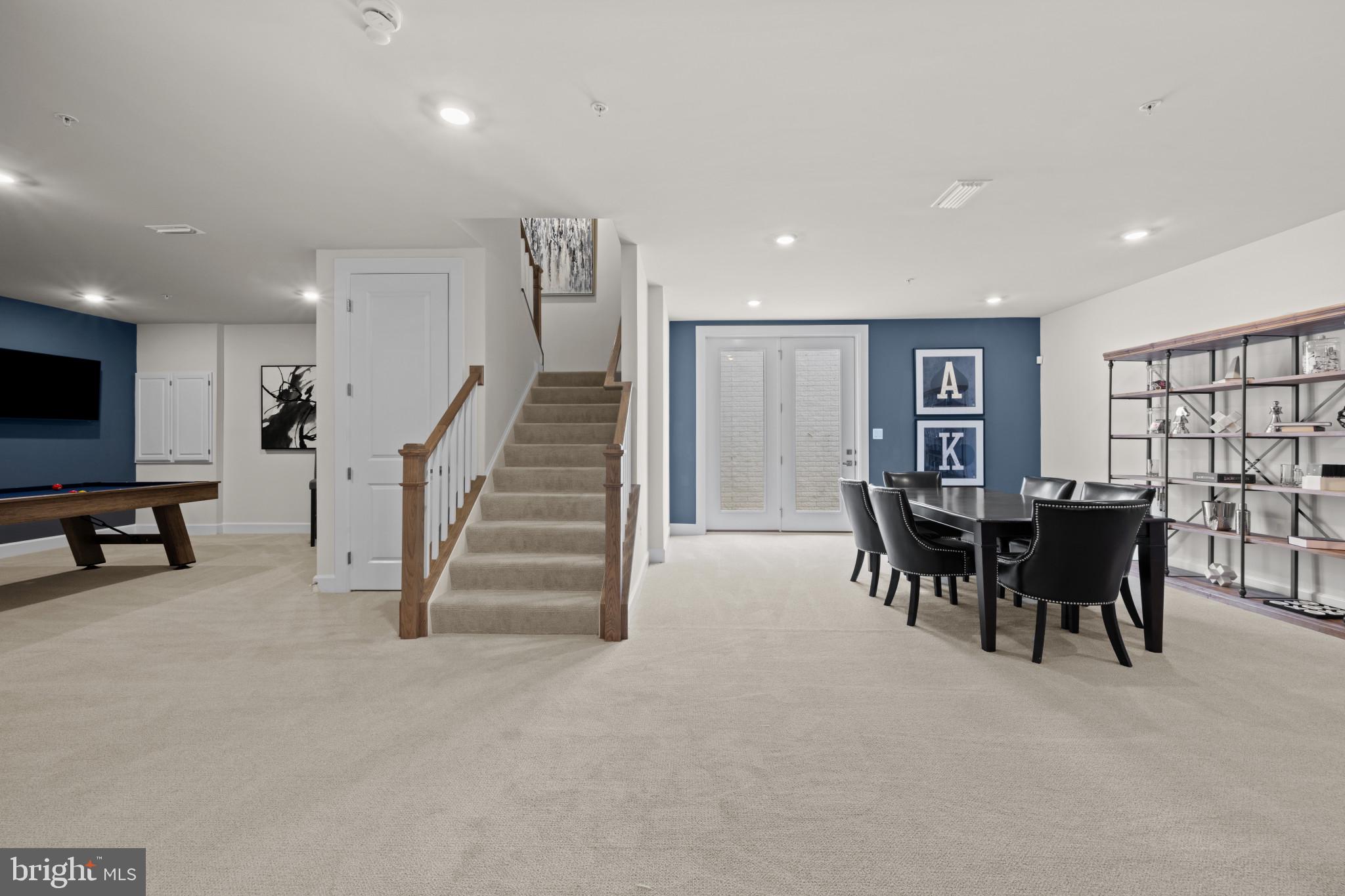 WESTMOUNT - Residential