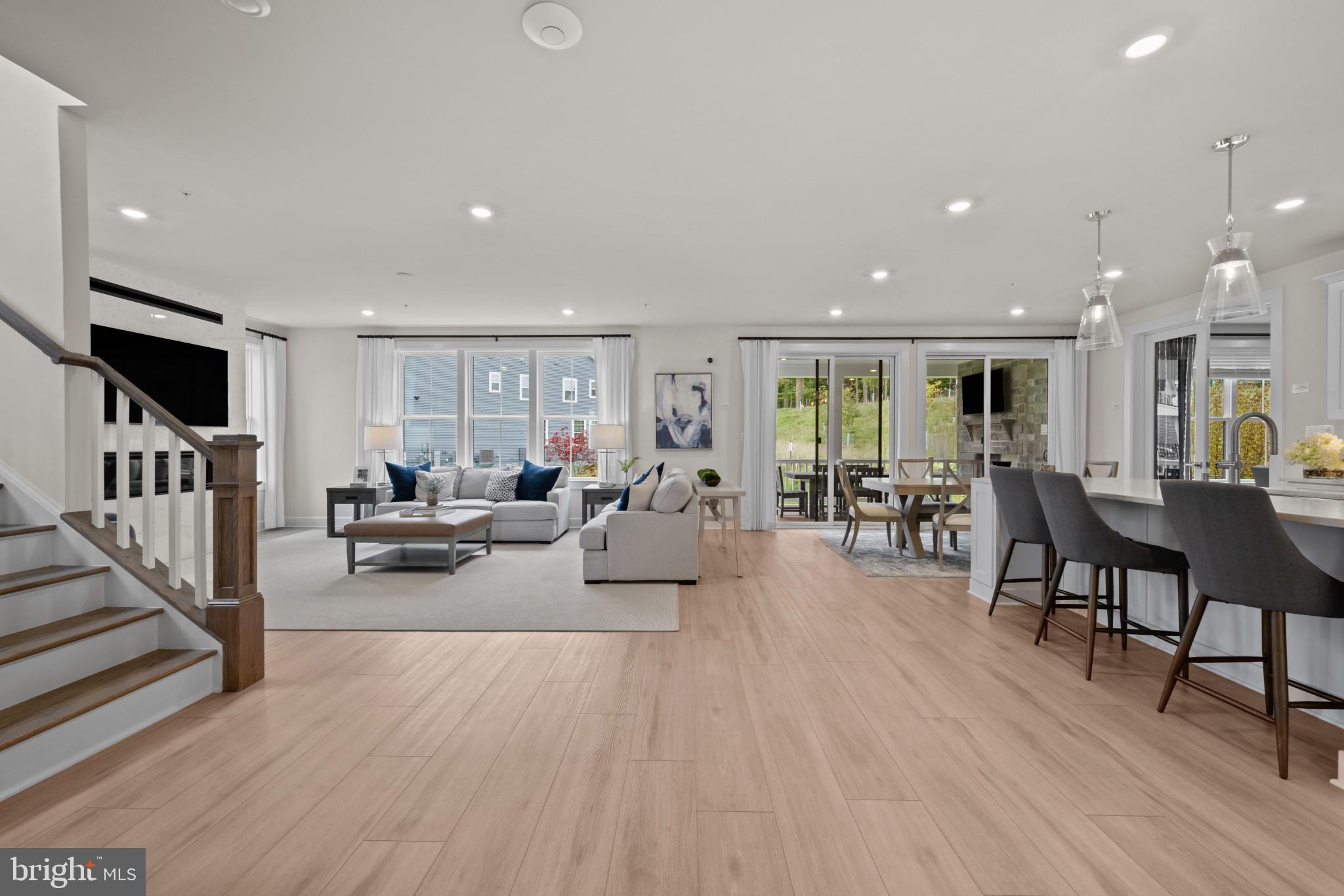 WESTMOUNT - Residential