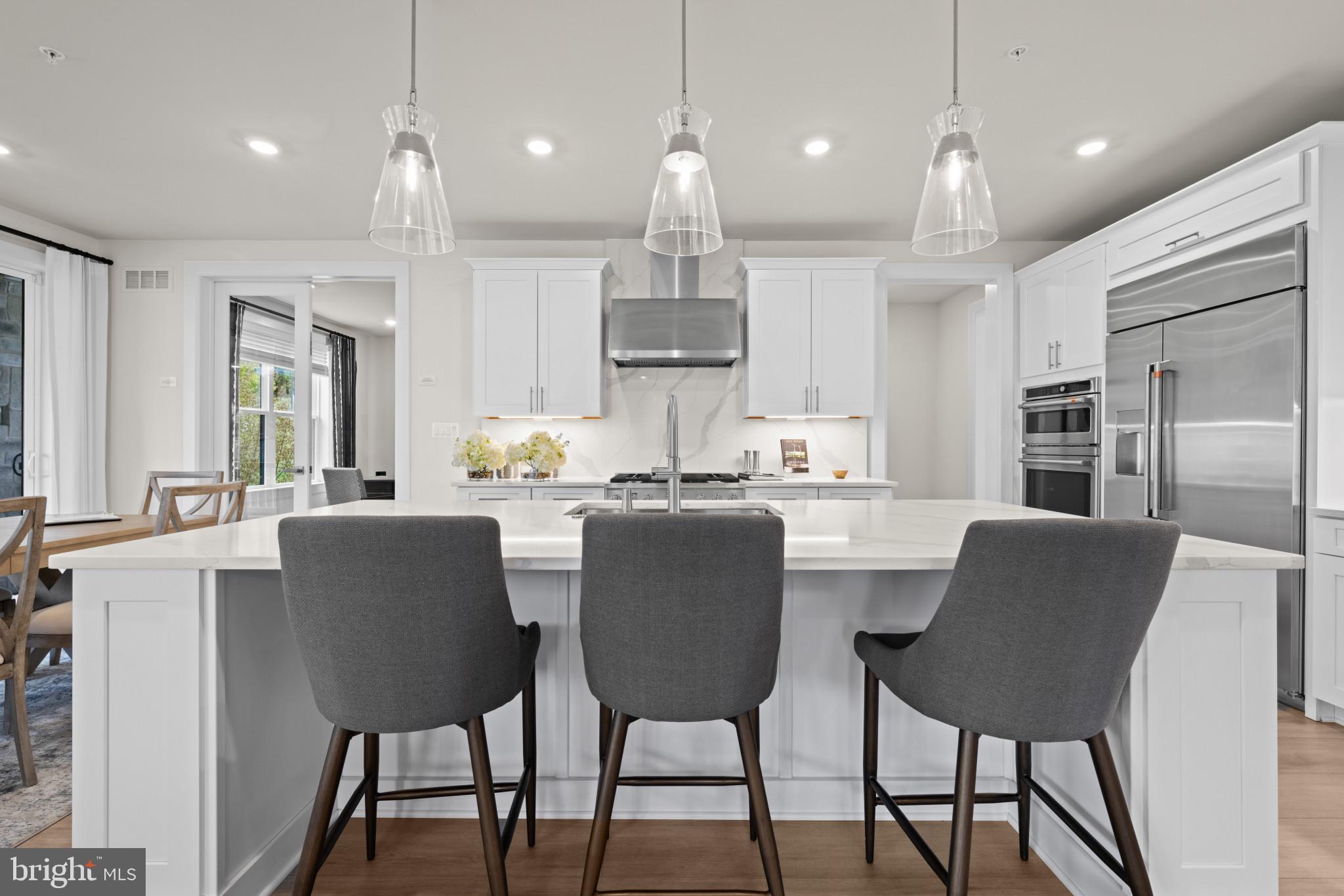 WESTMOUNT - Residential