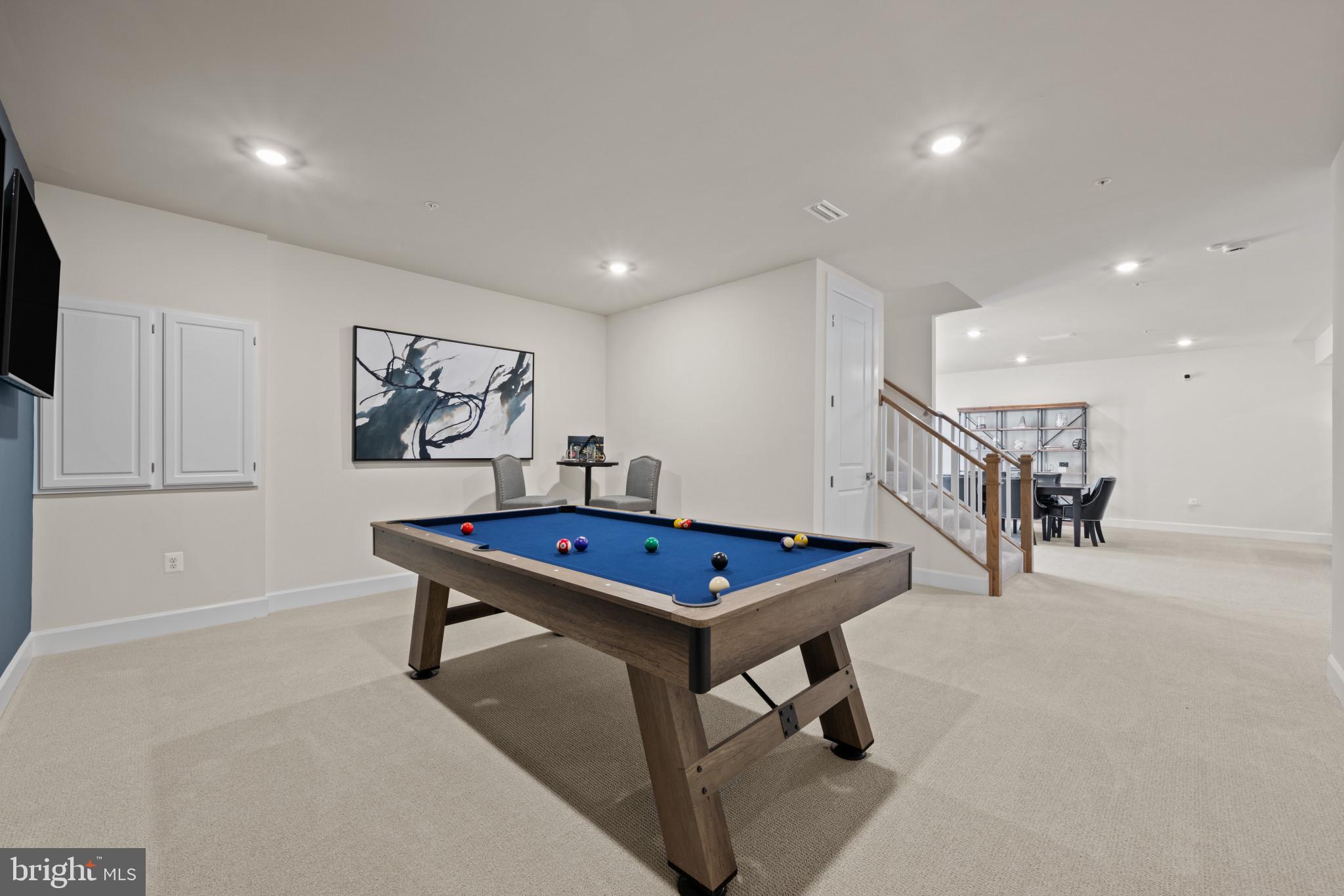 WESTMOUNT - Residential