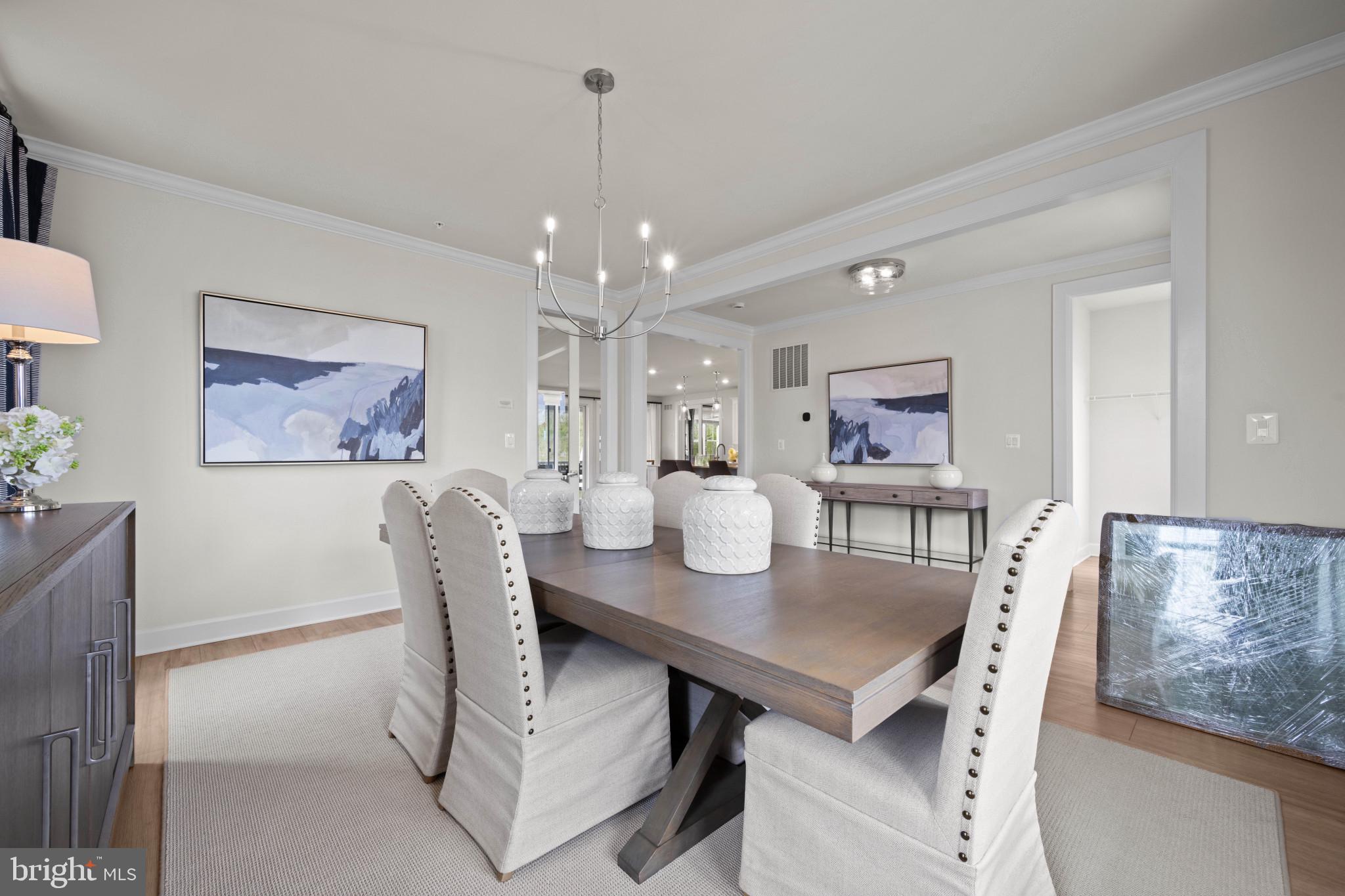 WESTMOUNT - Residential