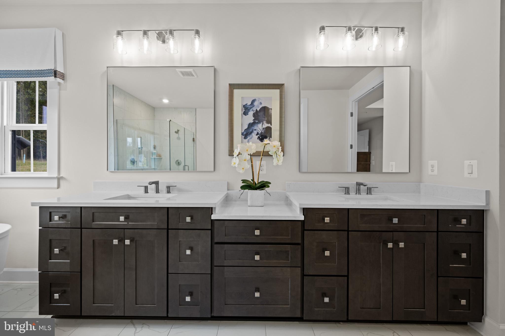 WESTMOUNT - Residential