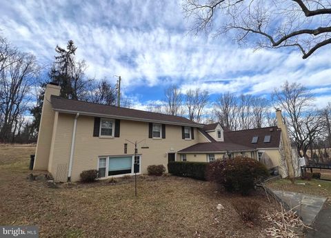 MERRY OAKS ROAD THE PLAINS VA 20198