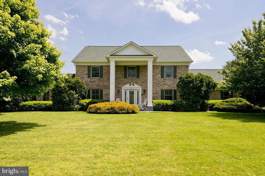 Perfectly located for the person who wants magnificent views. Experience country living only 7 miles from the center of Winchester. This front porch greets you with regal two story columns. Great for entertaining with it's built-in pool, gazebo and large dining room. Relax in the extra family room under cathedral ceilings. Central vac system. C21 American Home Shield - Shield Complete warranty.
