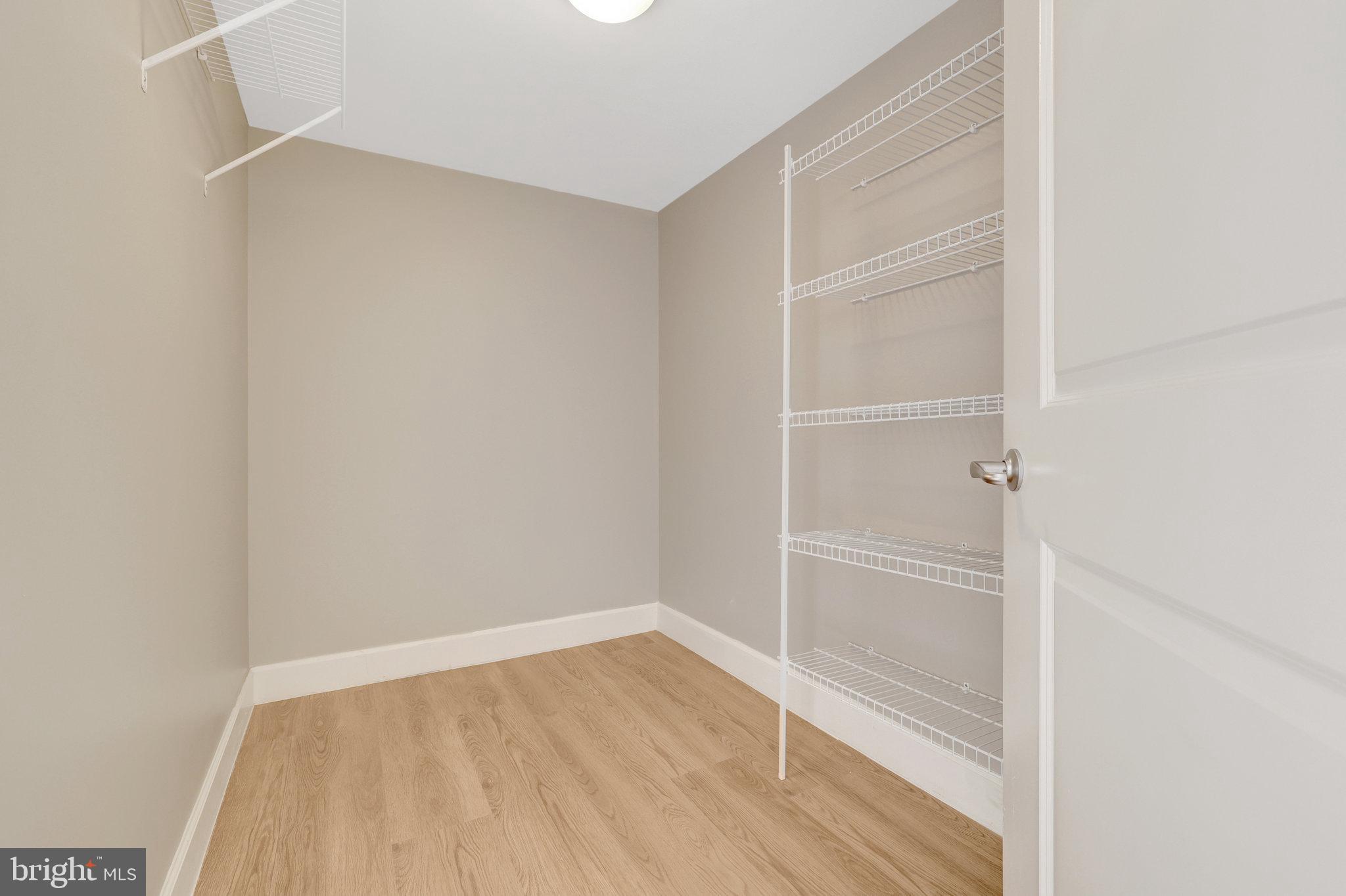 CARLTON HOUSE - Residential Lease