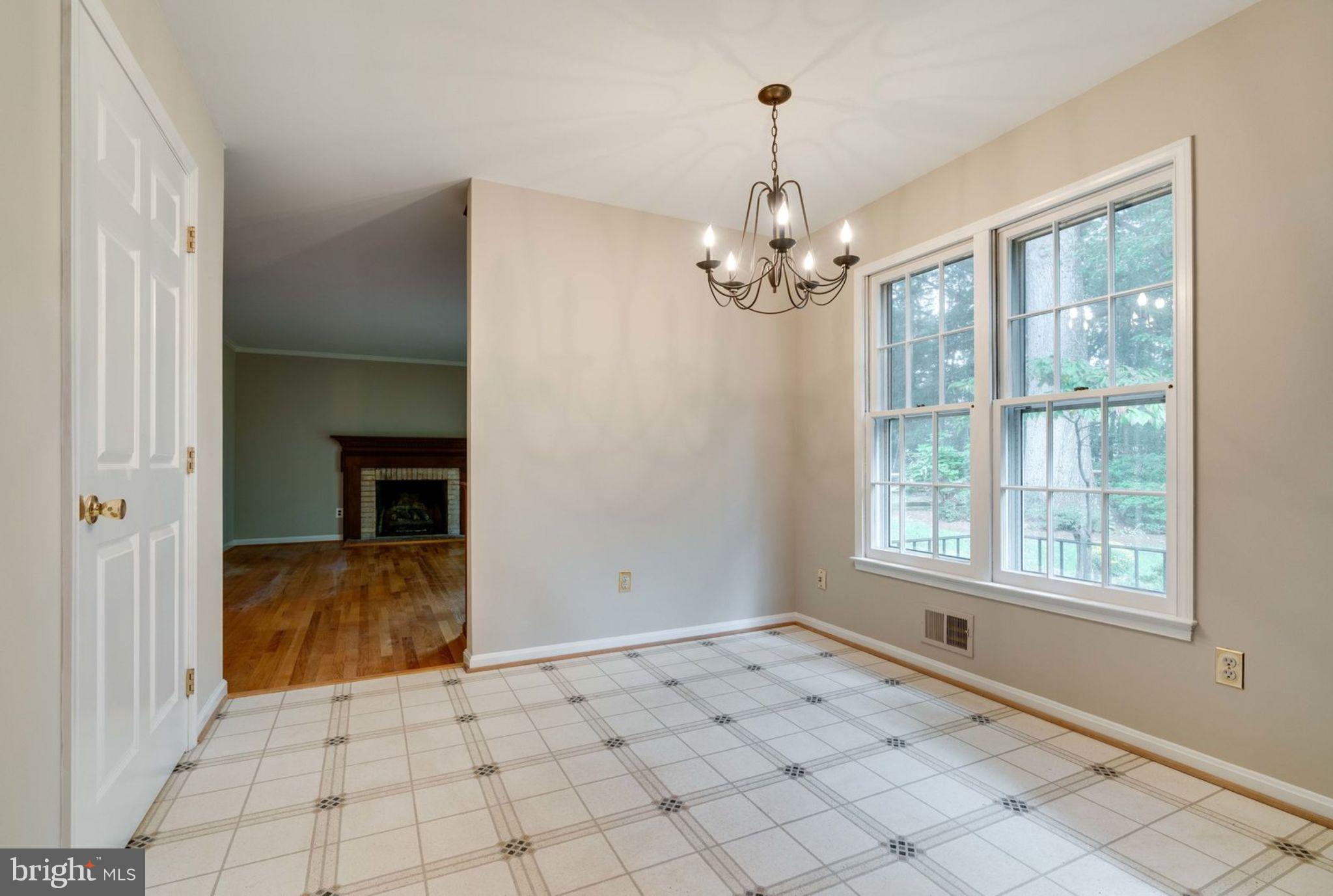 WAKEFIELD CHAPEL WOODS - Residential