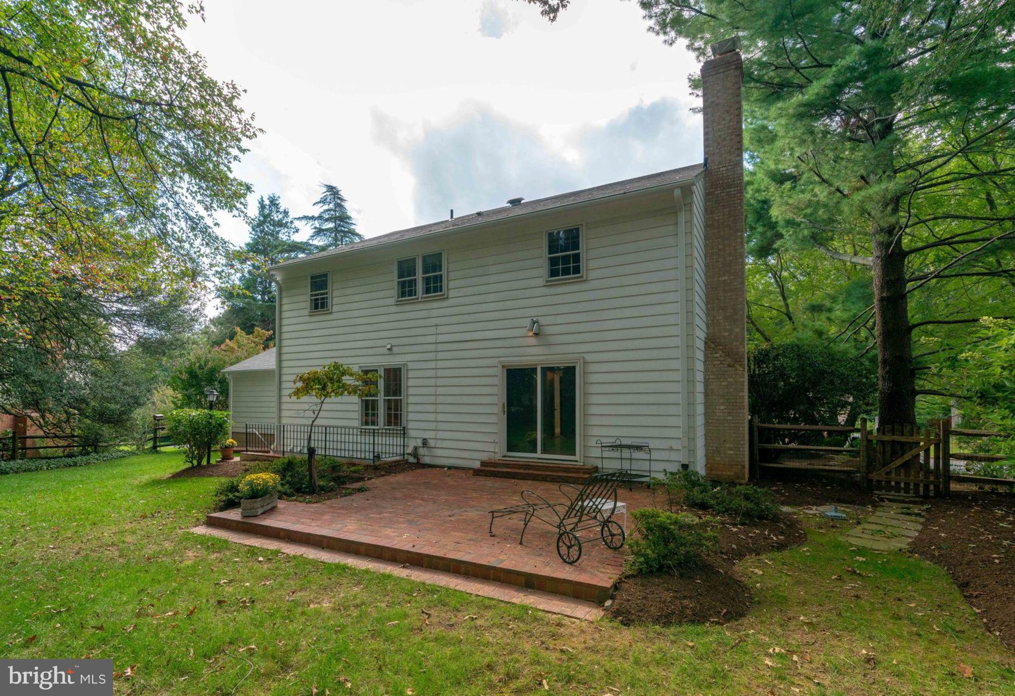 WAKEFIELD CHAPEL WOODS - Residential