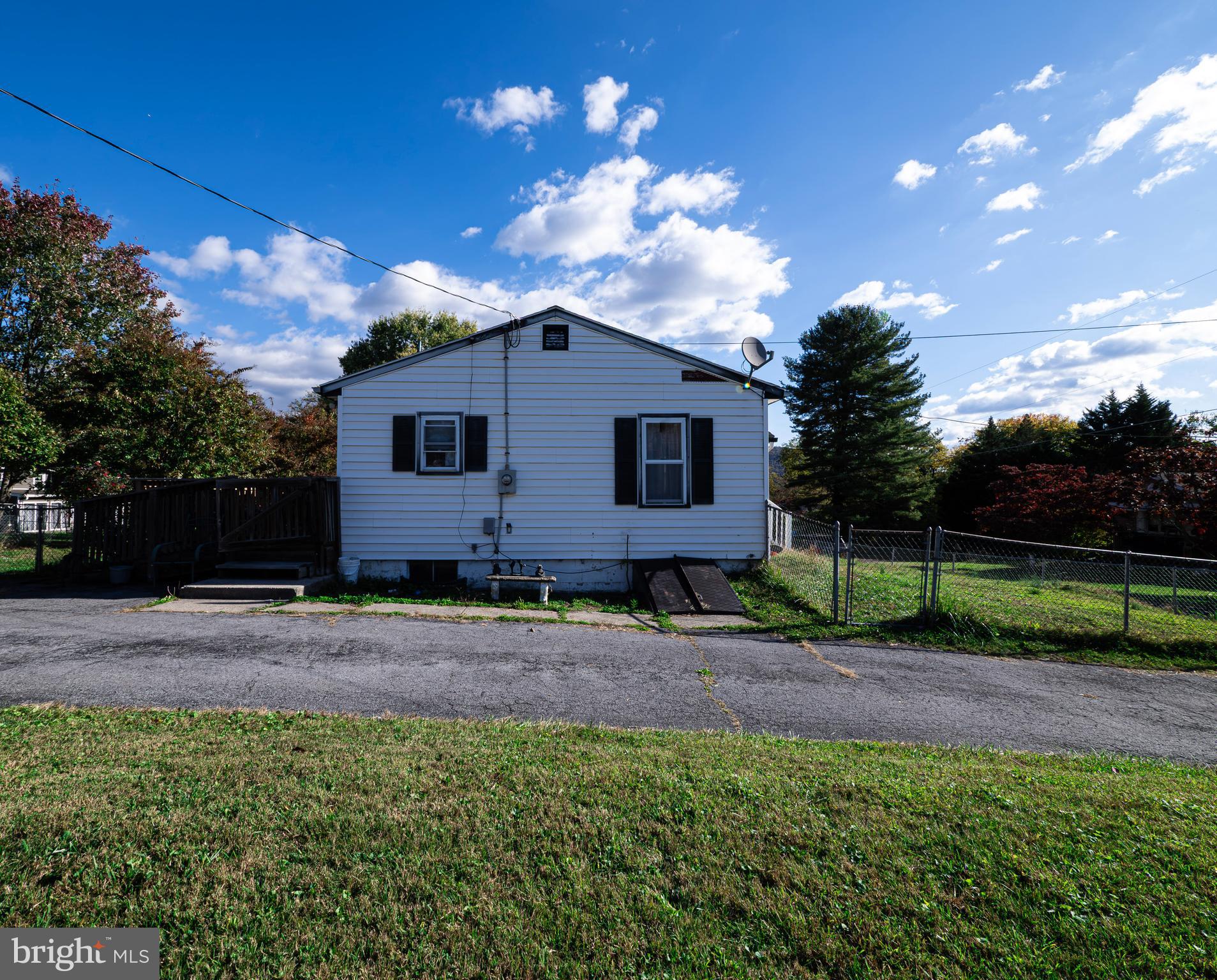 BOLIVAR CORP - Residential