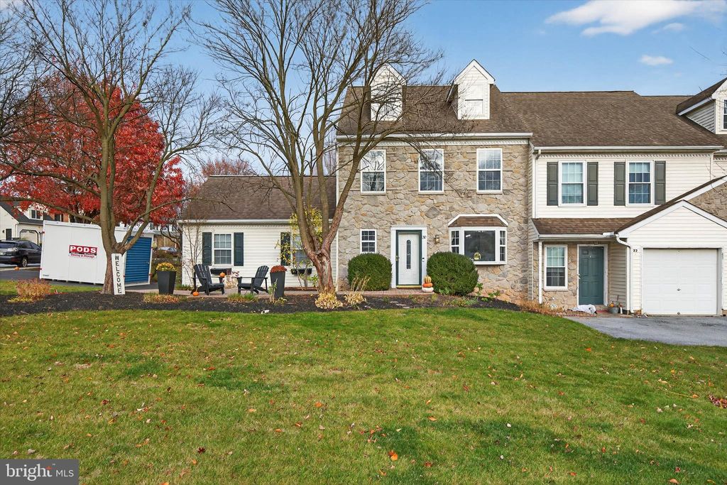 Photo of 30 Heron Drive, DENVER, PA 17517 (MLS # PALA2079146)