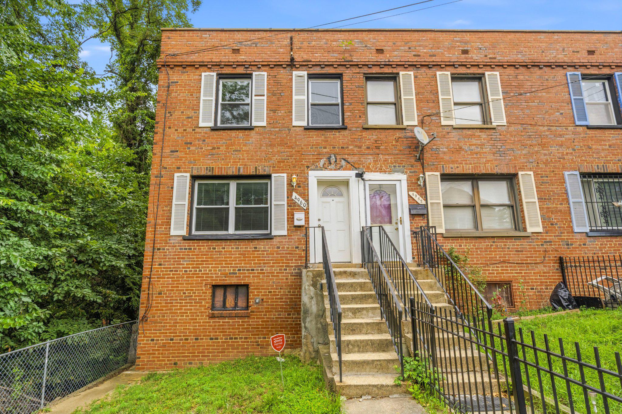 4960 JUST STREET NE