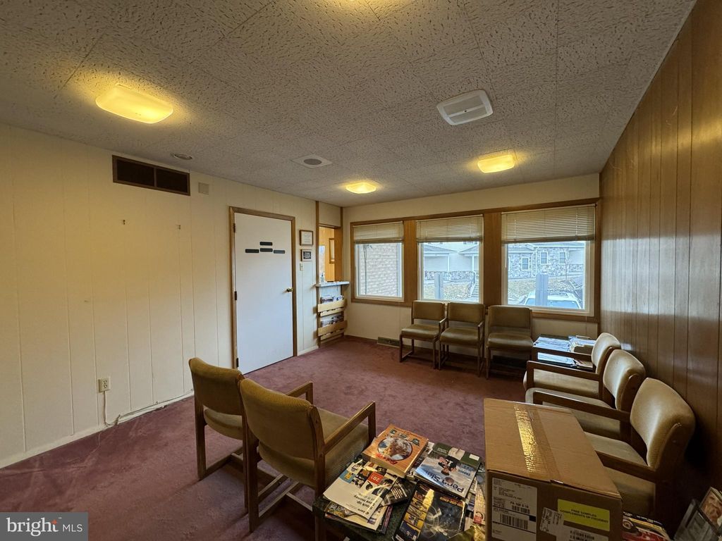 Photo of 233 Easterly Parkway #106, STATE COLLEGE, PA 16801 (MLS # PACE2517598)