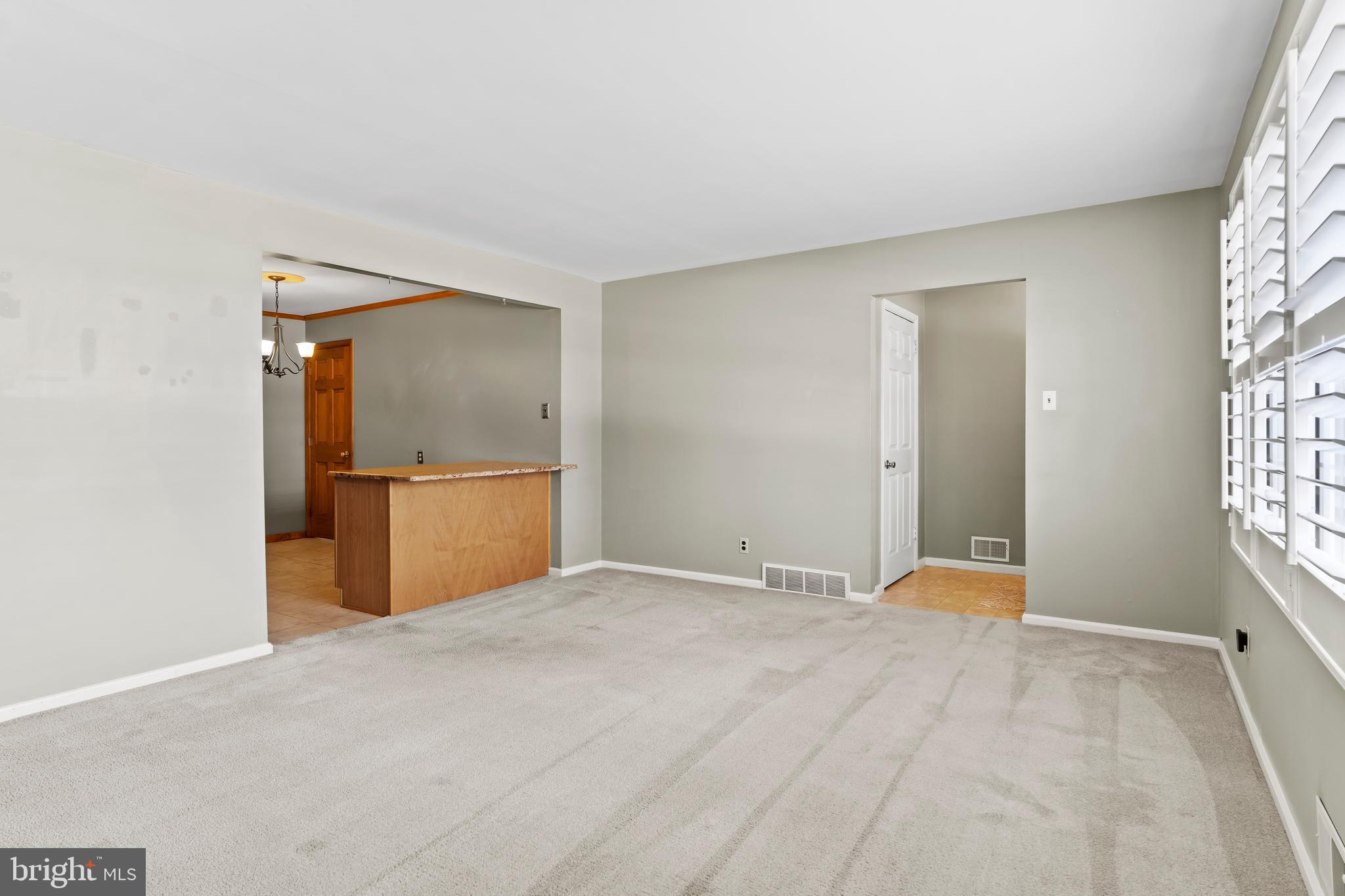 6 SLATE HILL ROAD