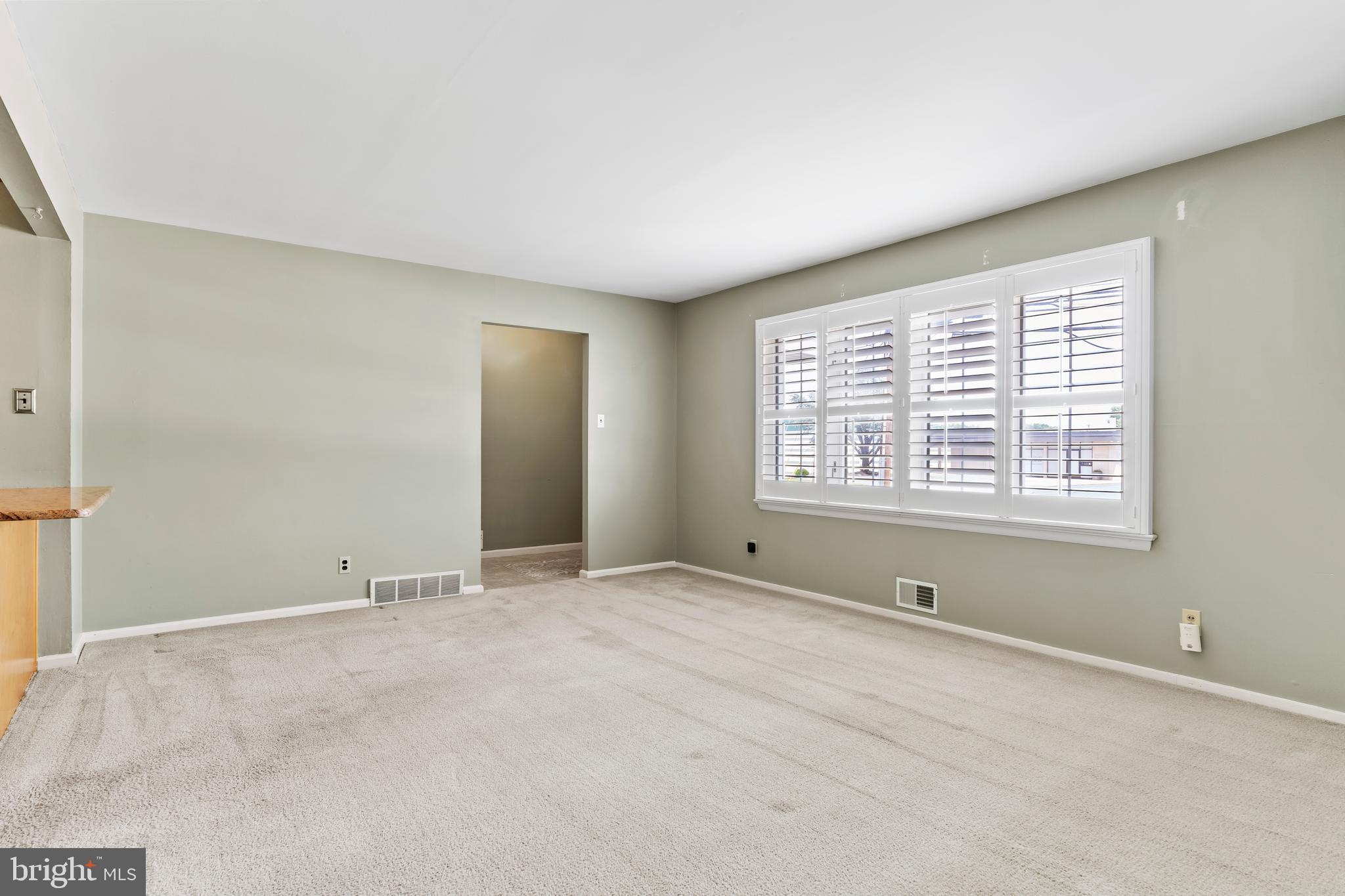 6 SLATE HILL ROAD