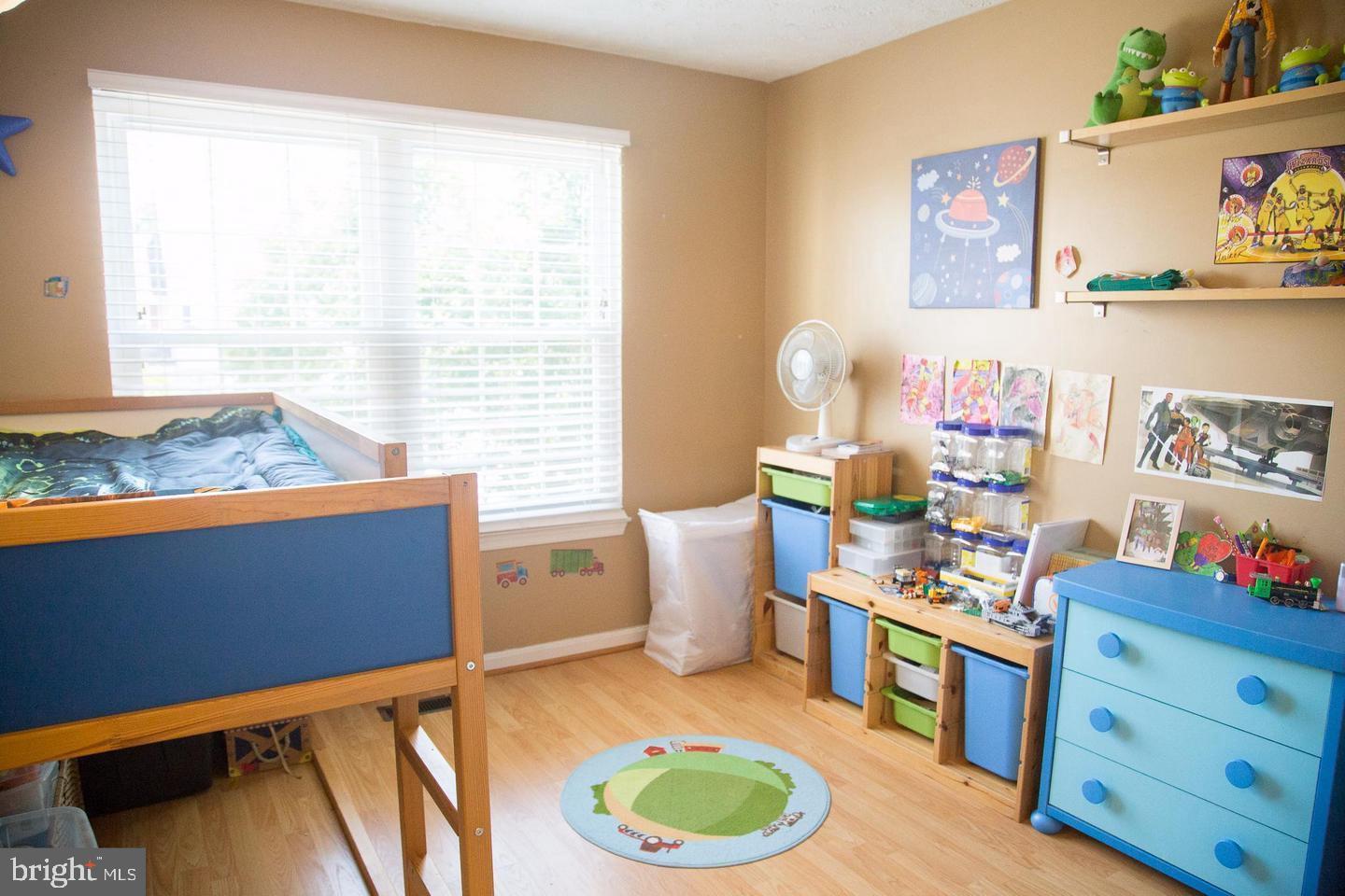 HAMPSHIRE - Residential