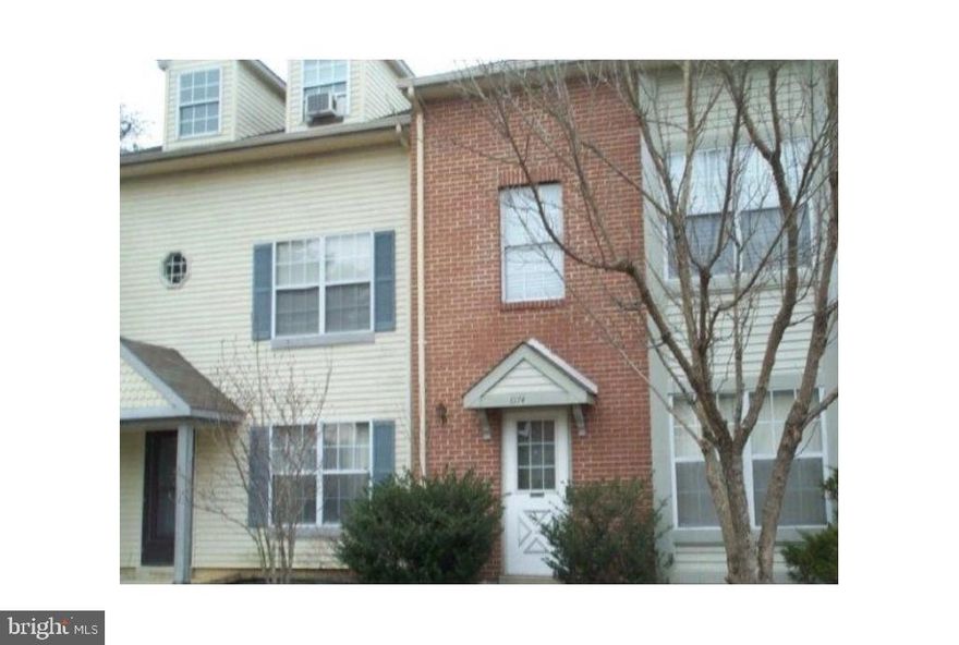 PENDING RELEASE.  2 Level Townhome with spacious eat-in kitchen, with, 3 bedrooms and 2.5 baths.  This property is being upgraded with new carpet, flooring, fresh paint and new appliances.  Master bedroom has a loft, great for working at home.
