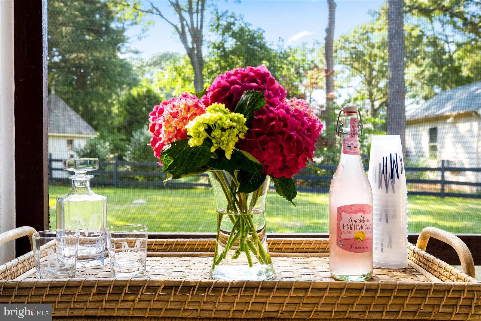 TONY TANK - Residential