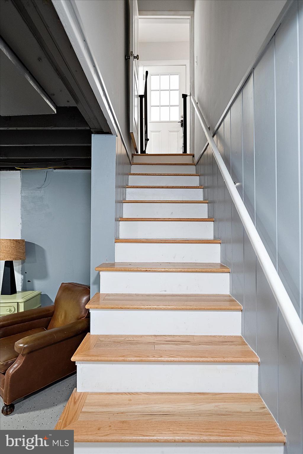 TONY TANK - Residential