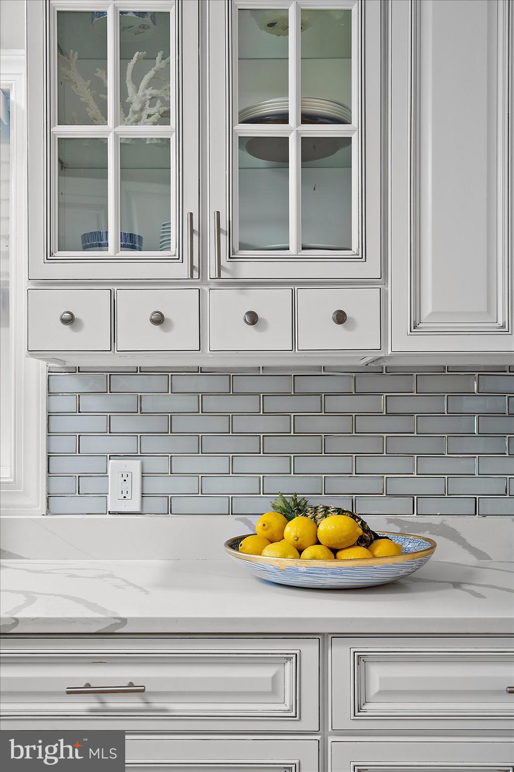 TONY TANK - Residential