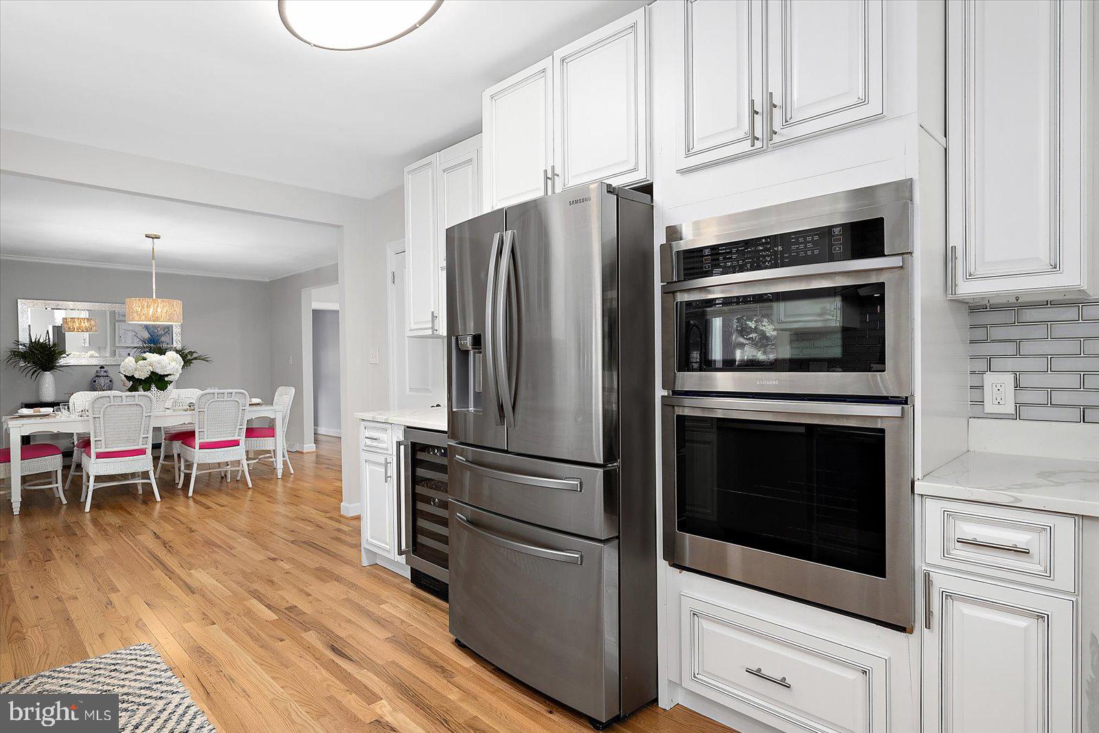 TONY TANK - Residential