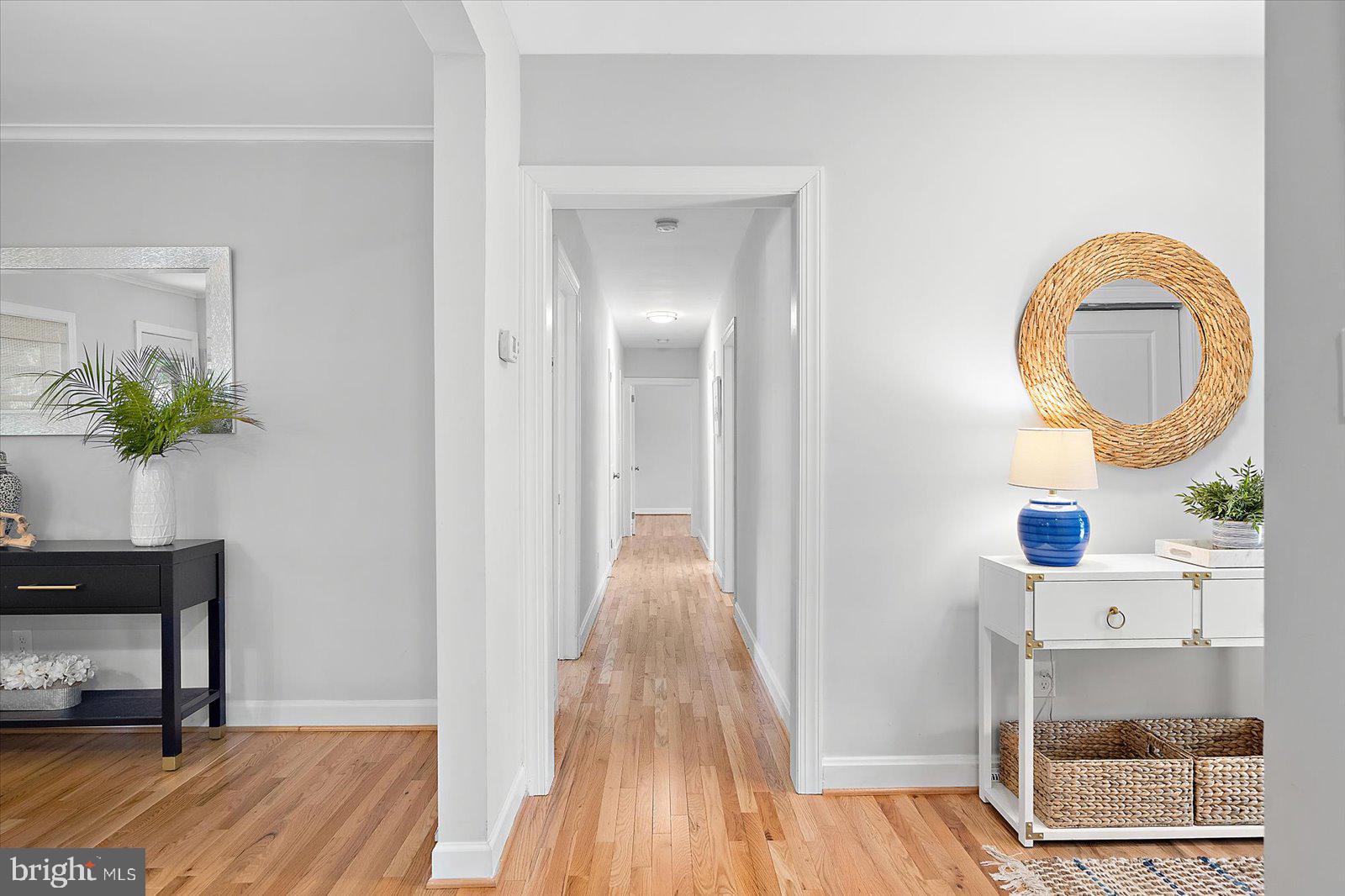 TONY TANK - Residential