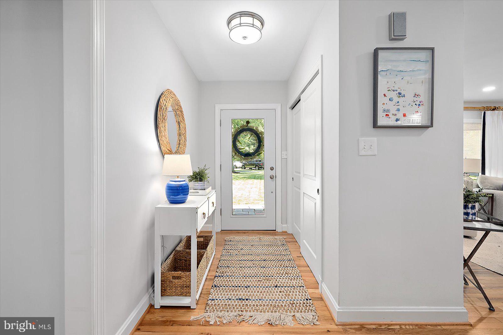 TONY TANK - Residential