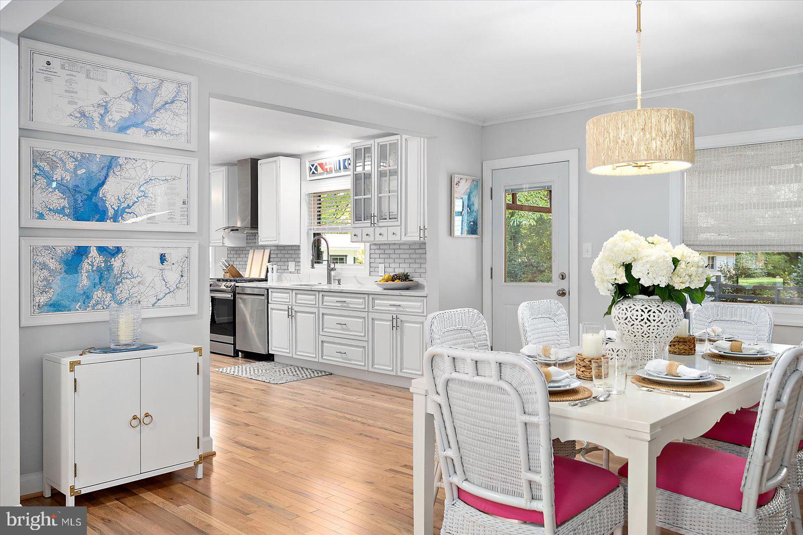 TONY TANK - Residential