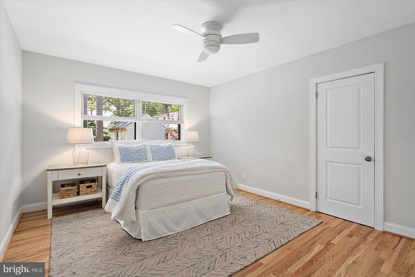 TONY TANK - Residential