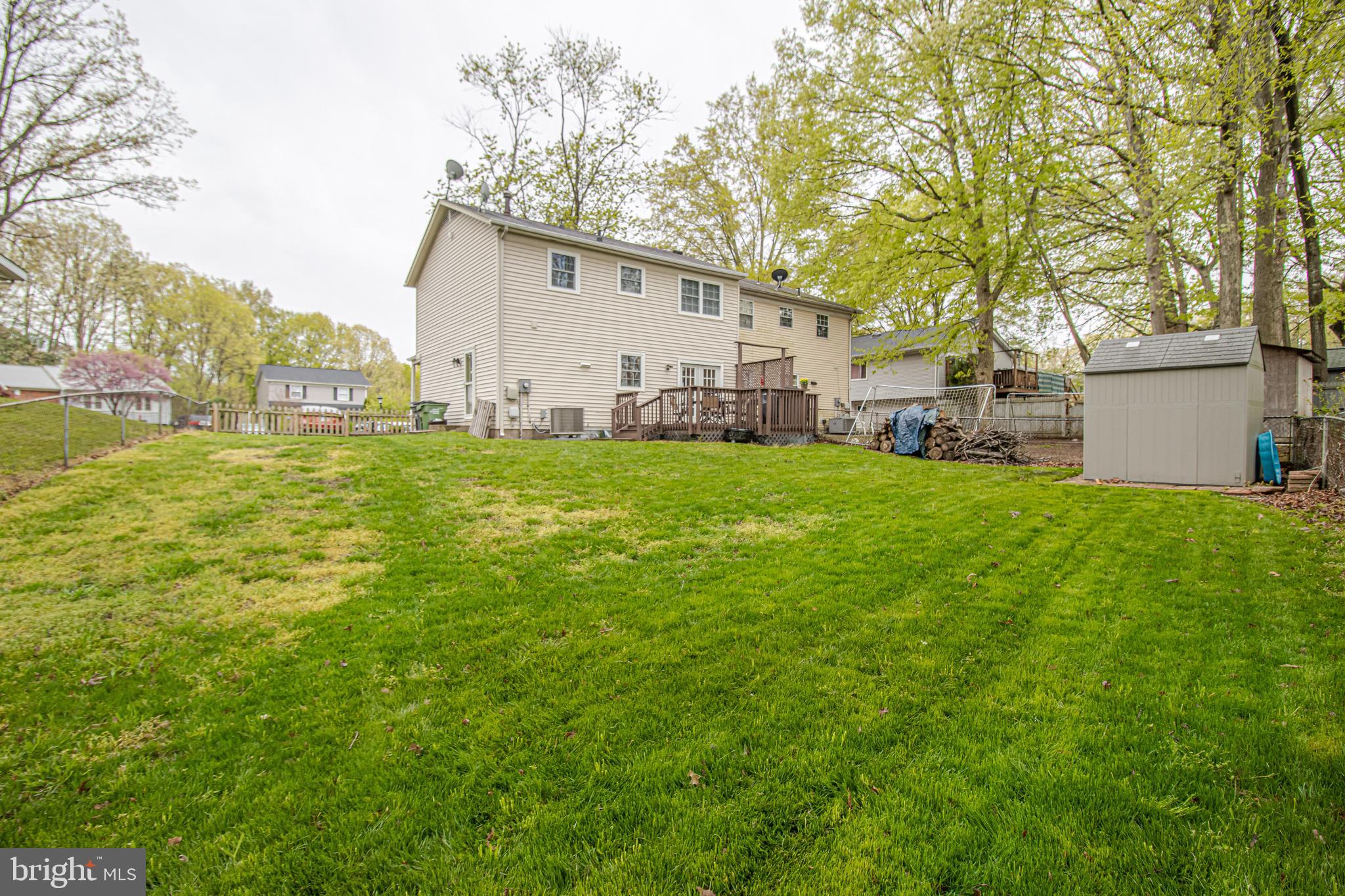 LAKE RIDGE - Residential