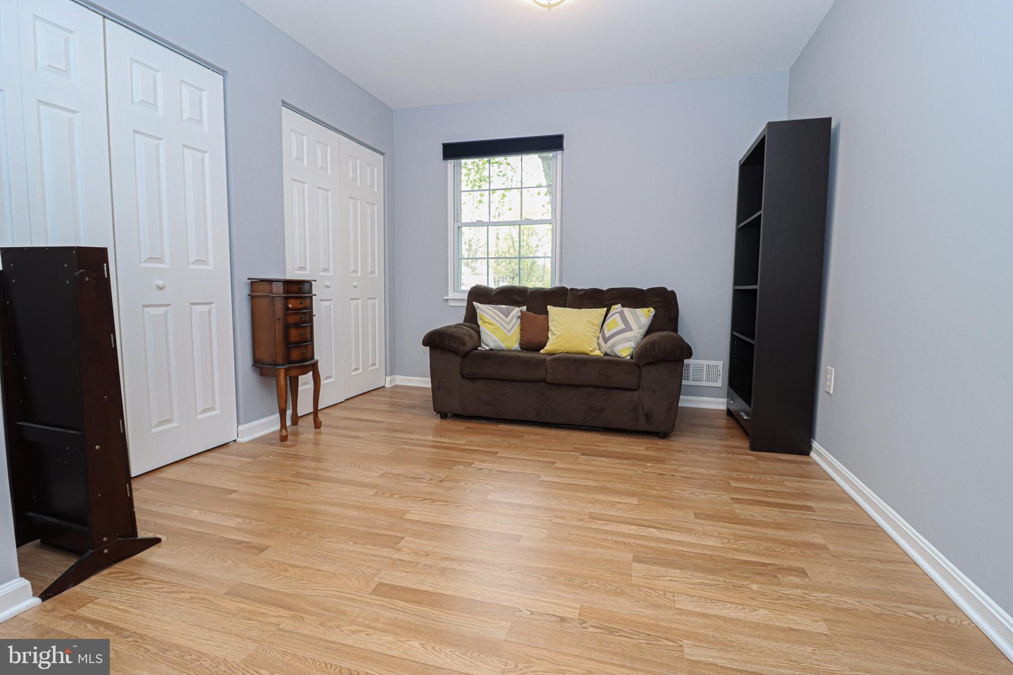 LAKE RIDGE - Residential