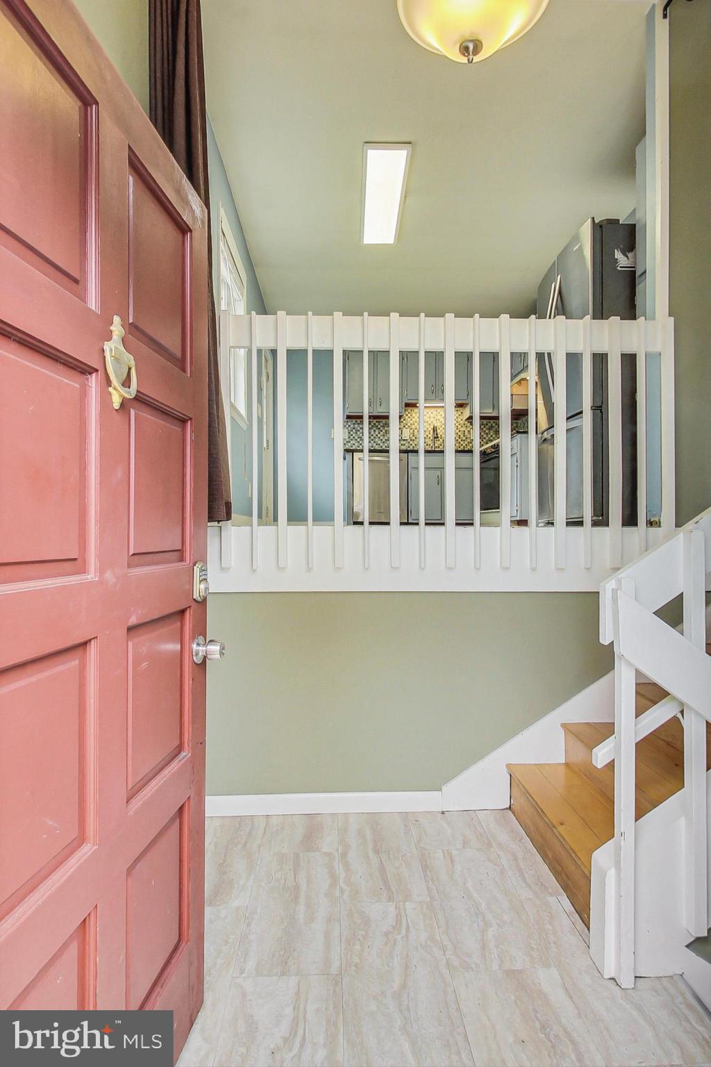 412 WALNUT DRIVE