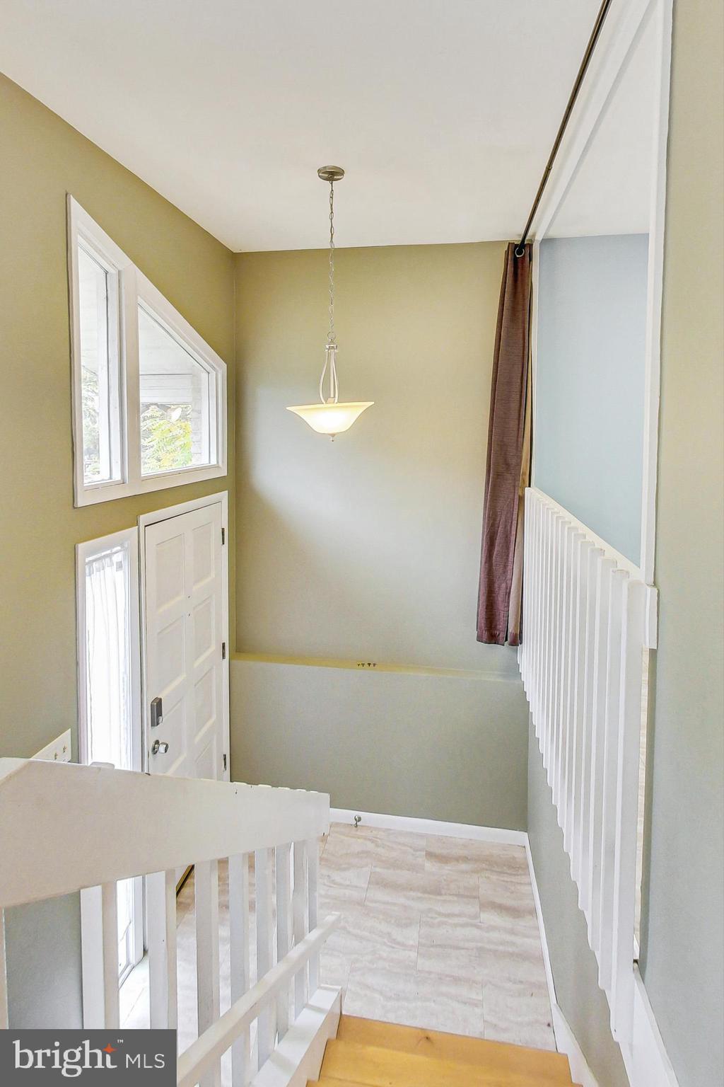 412 WALNUT DRIVE
