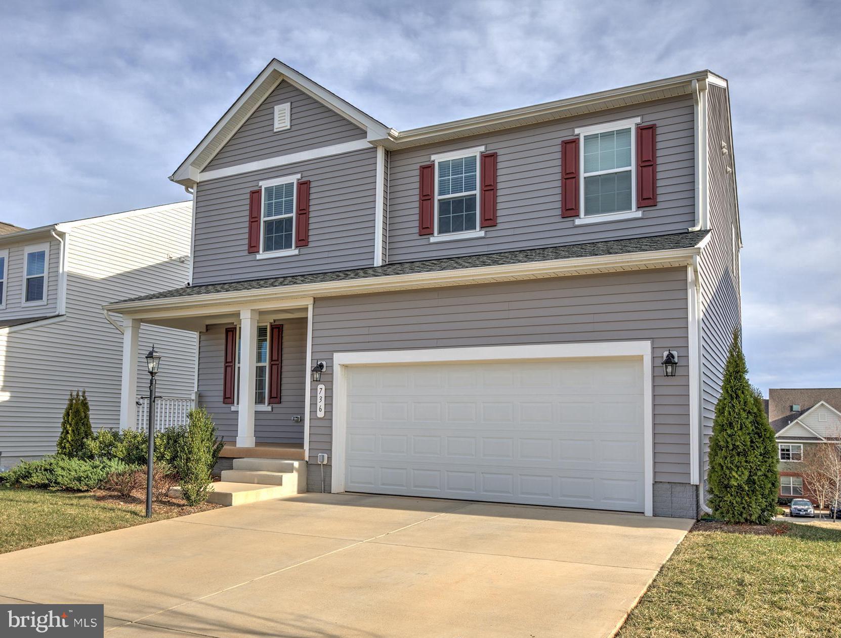 ROUND HILL MEADOWS - Residential