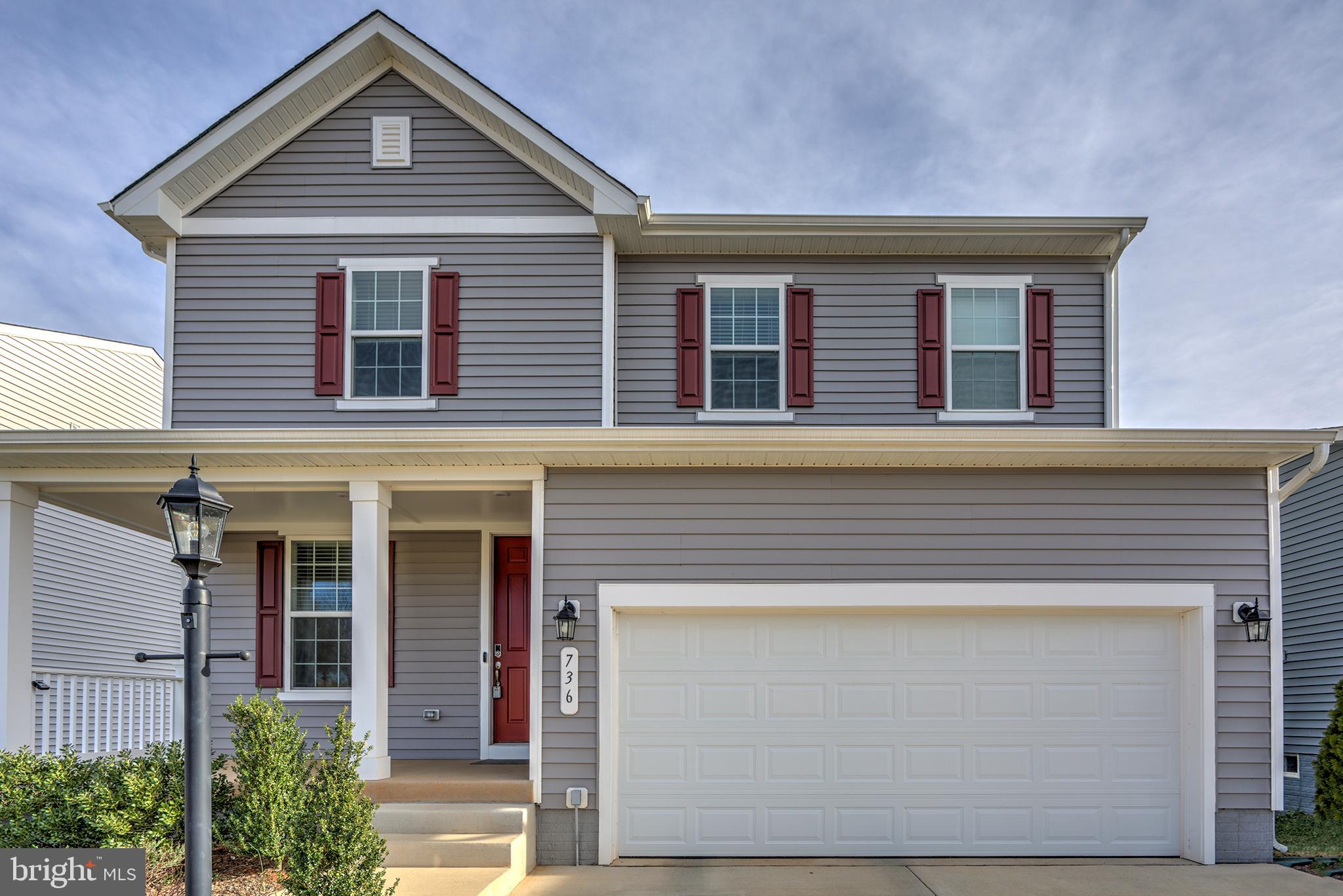 ROUND HILL MEADOWS - Residential