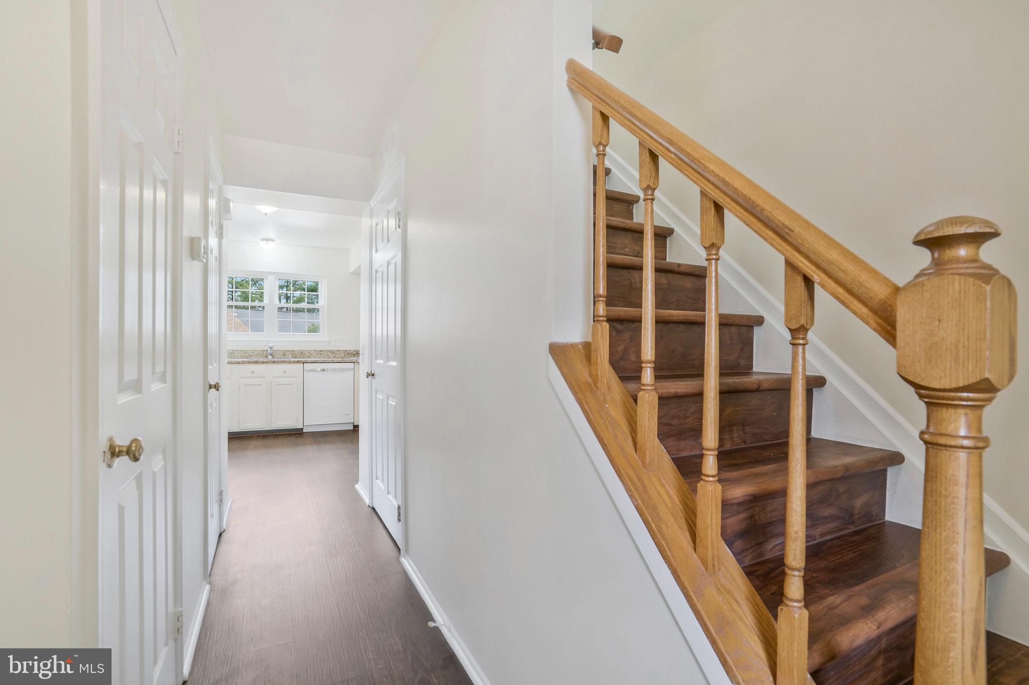 BURKE CENTRE - Residential