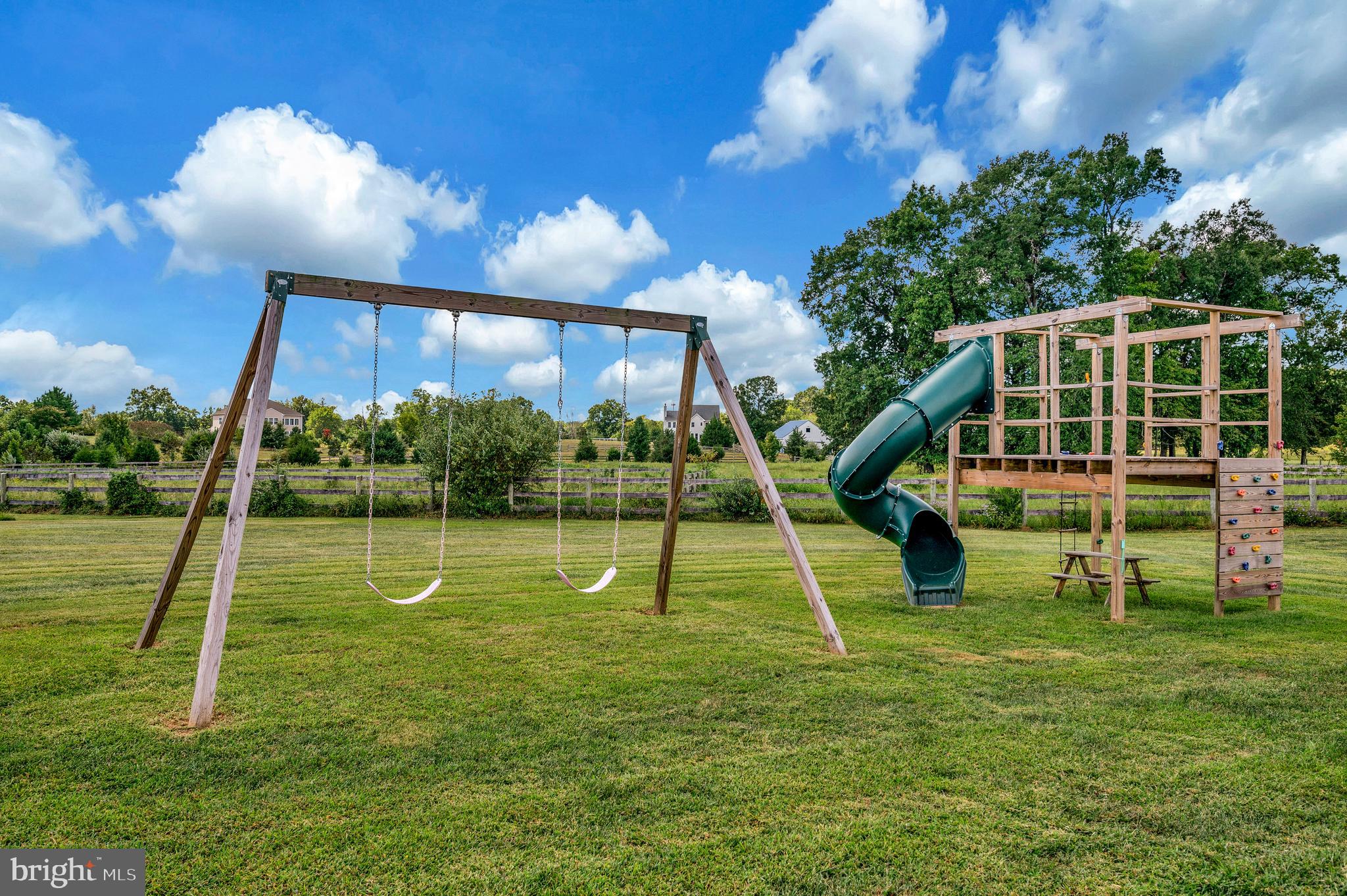 EFFINGHAM FARM - Residential