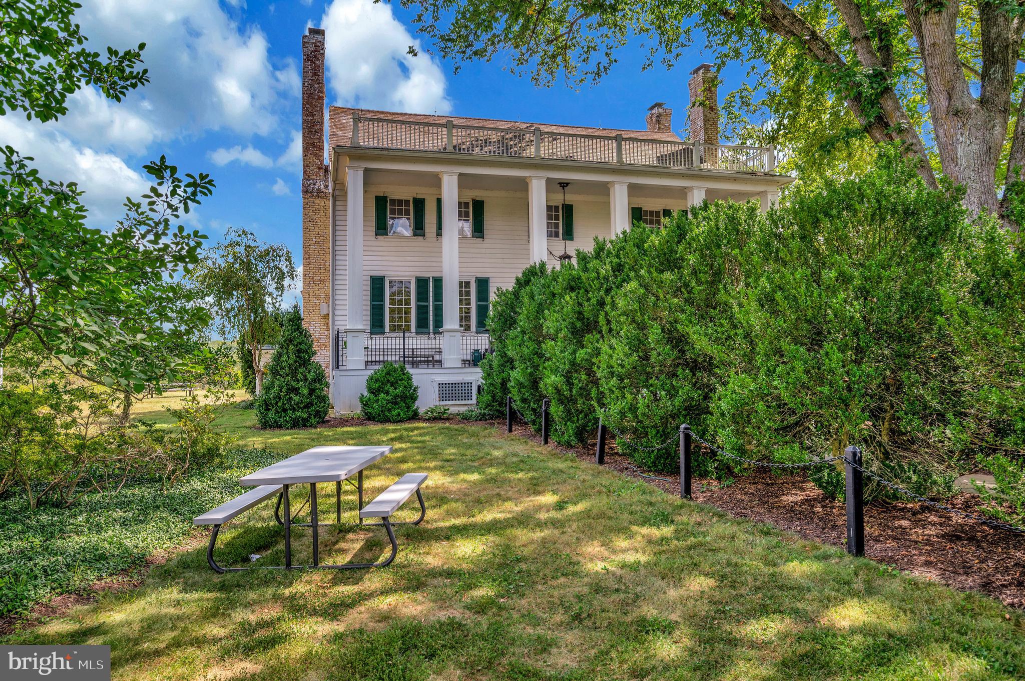 EFFINGHAM FARM - Residential