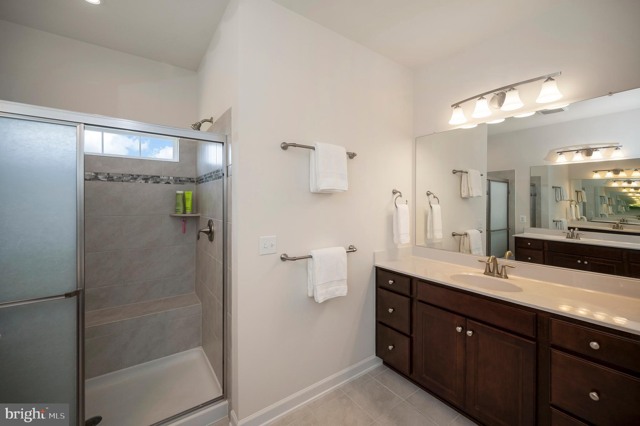 EFFINGHAM FARM - Residential