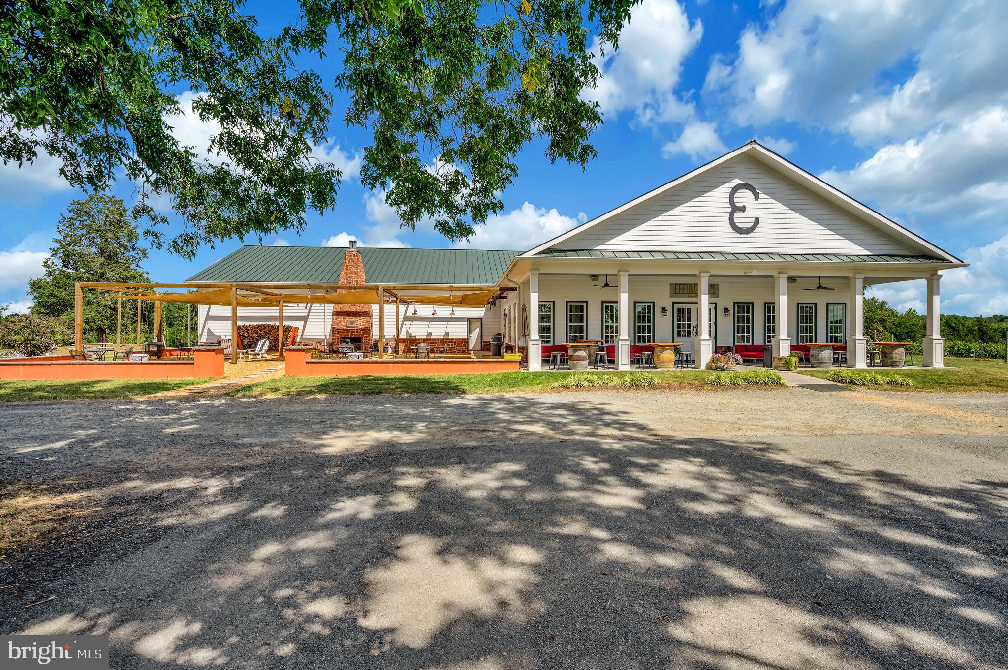 EFFINGHAM FARM - Residential