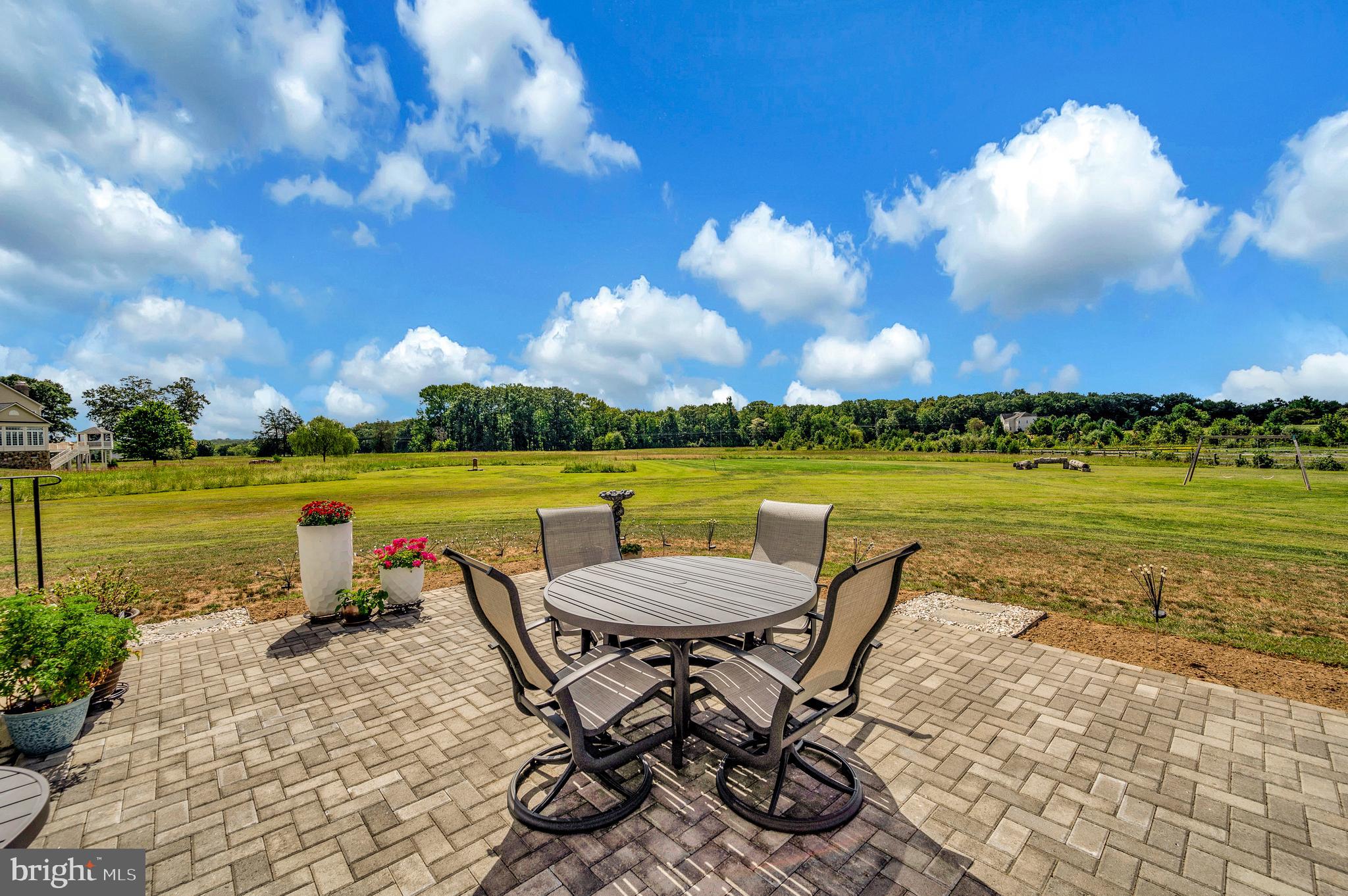 EFFINGHAM FARM - Residential