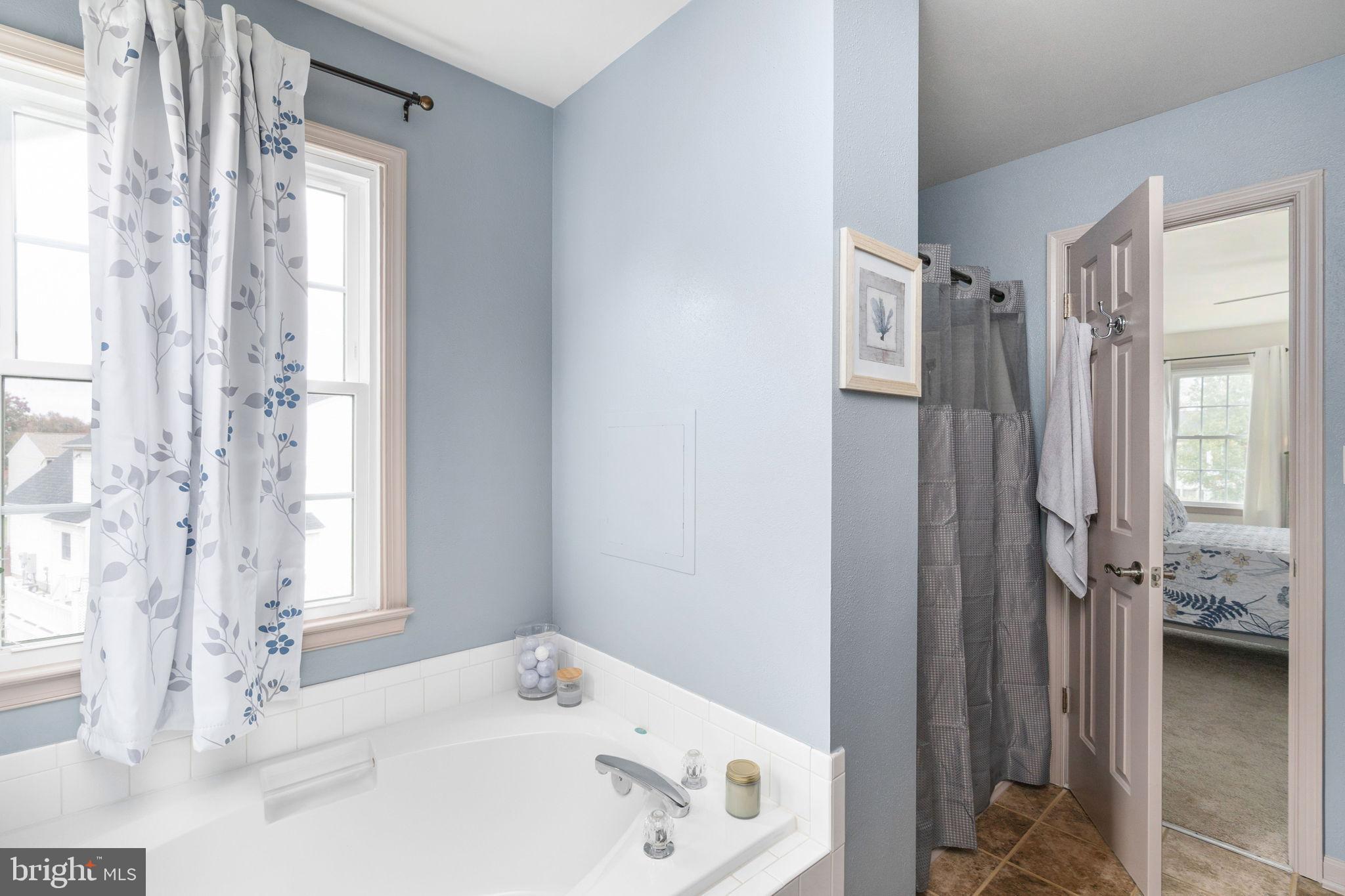 CEDAR RIDGE - Residential