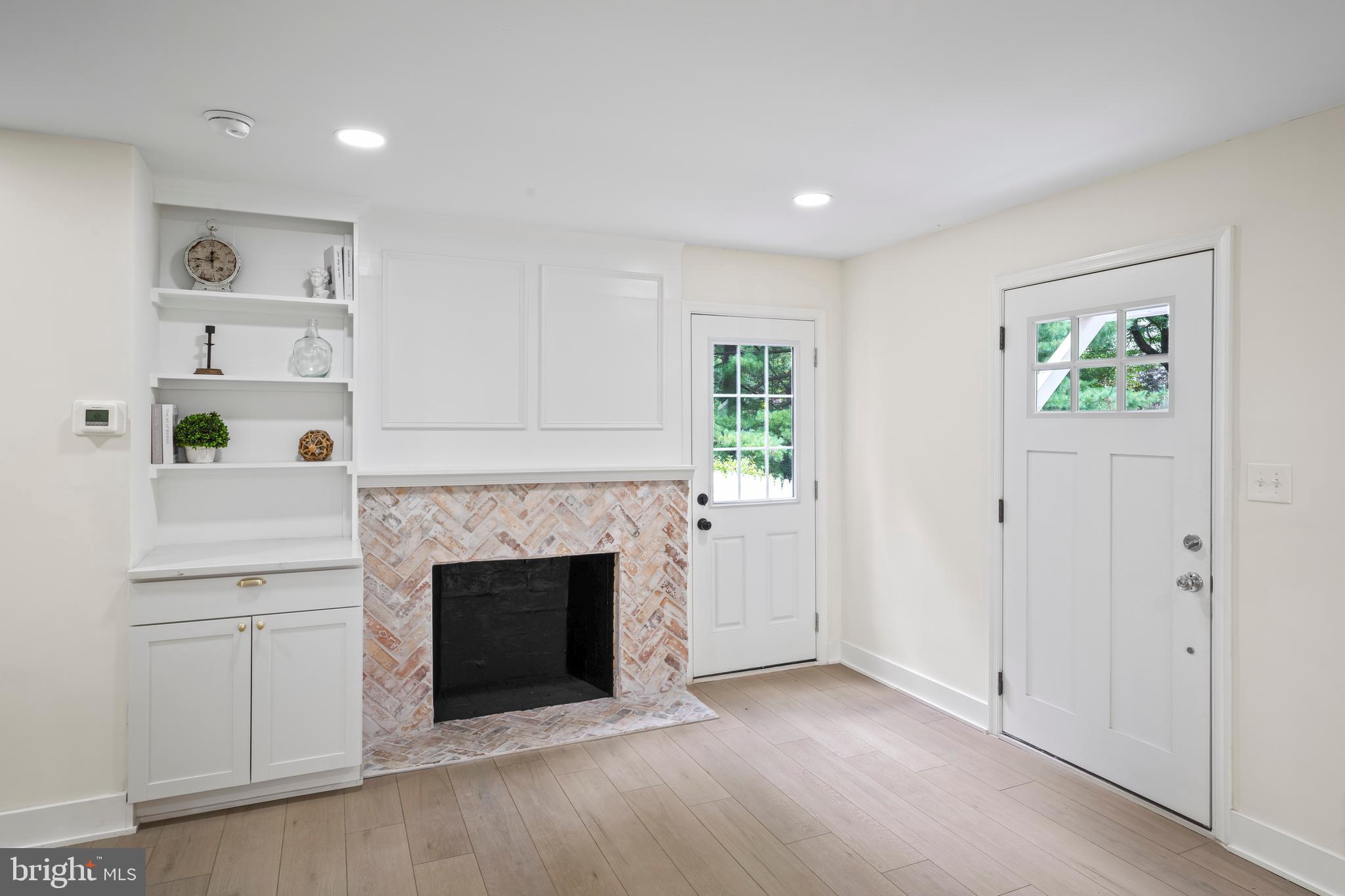 WOODMOOR - Residential