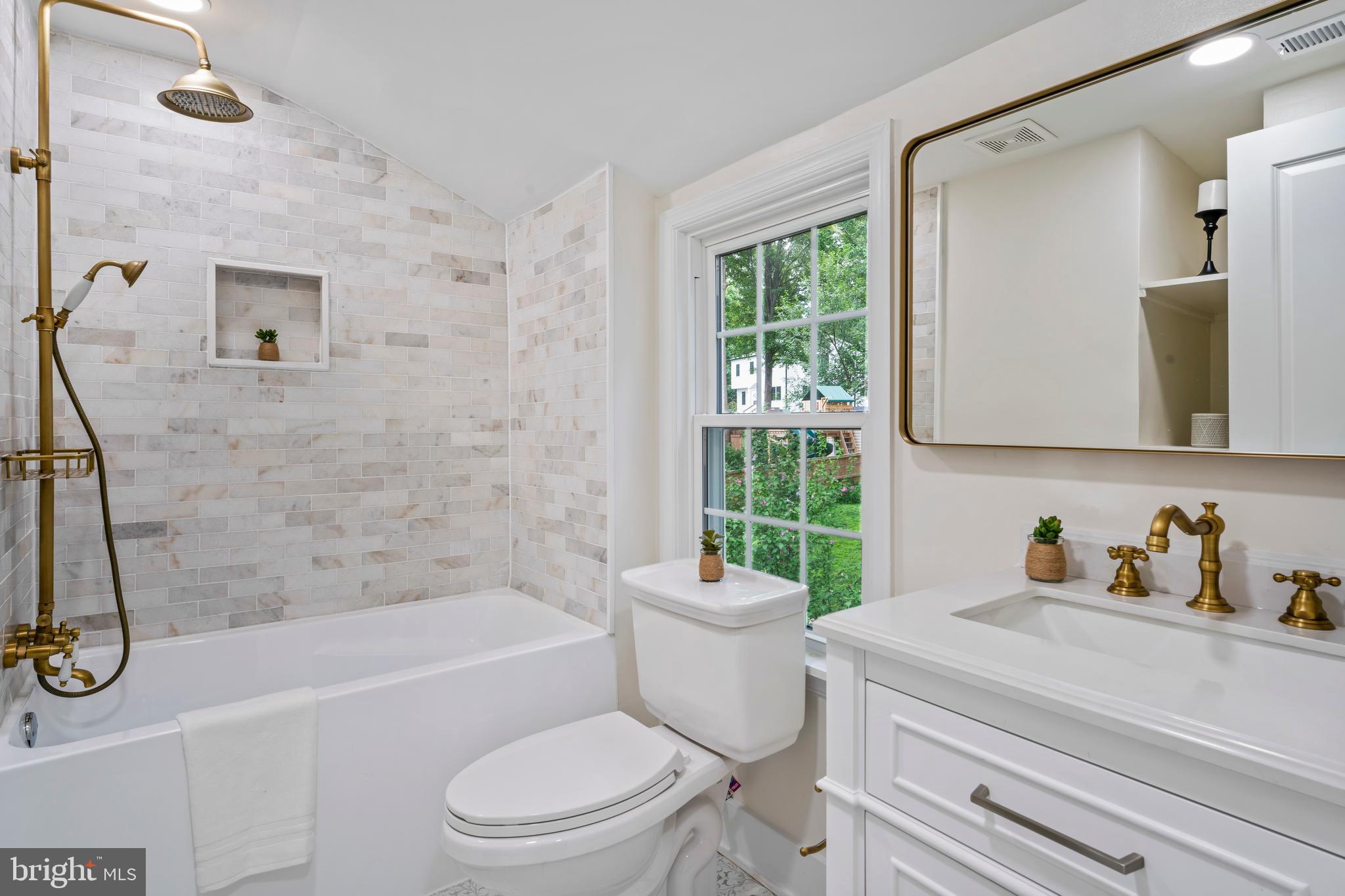 WOODMOOR - Residential