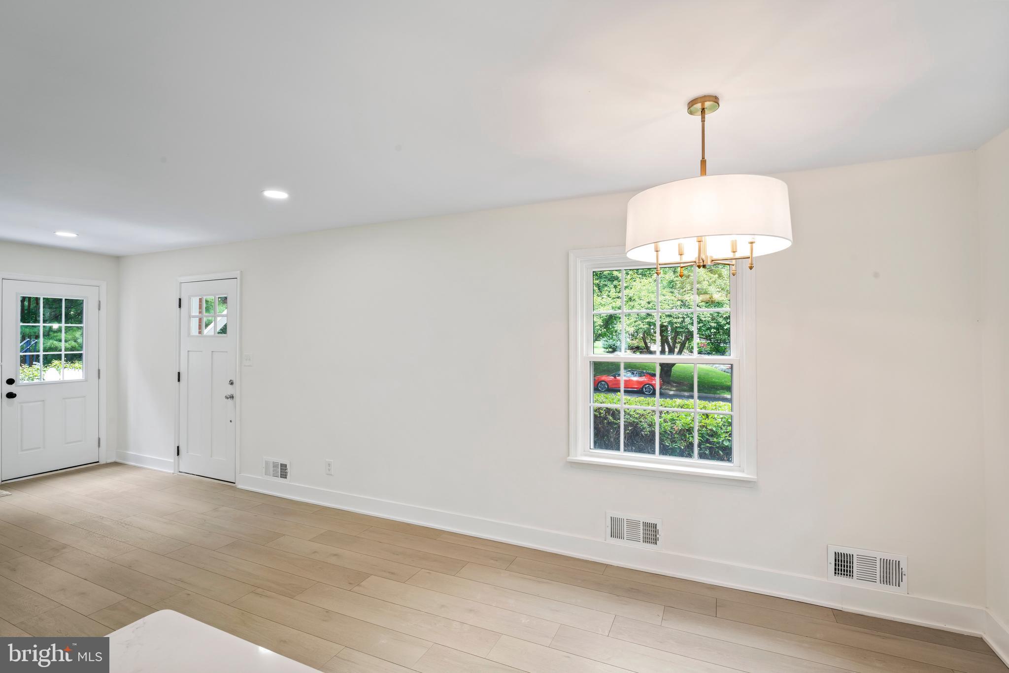 WOODMOOR - Residential