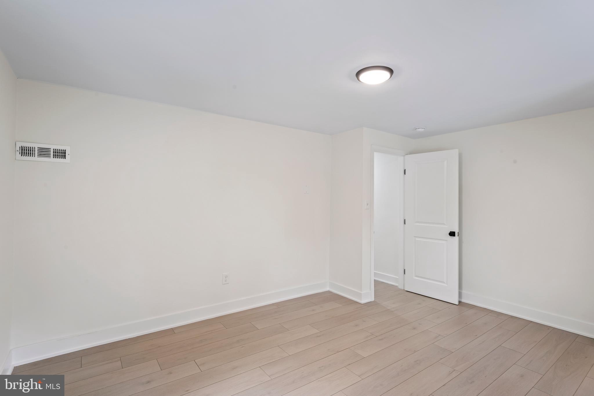 WOODMOOR - Residential