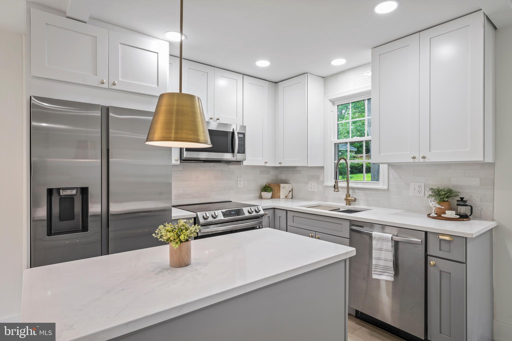 WOODMOOR - Residential